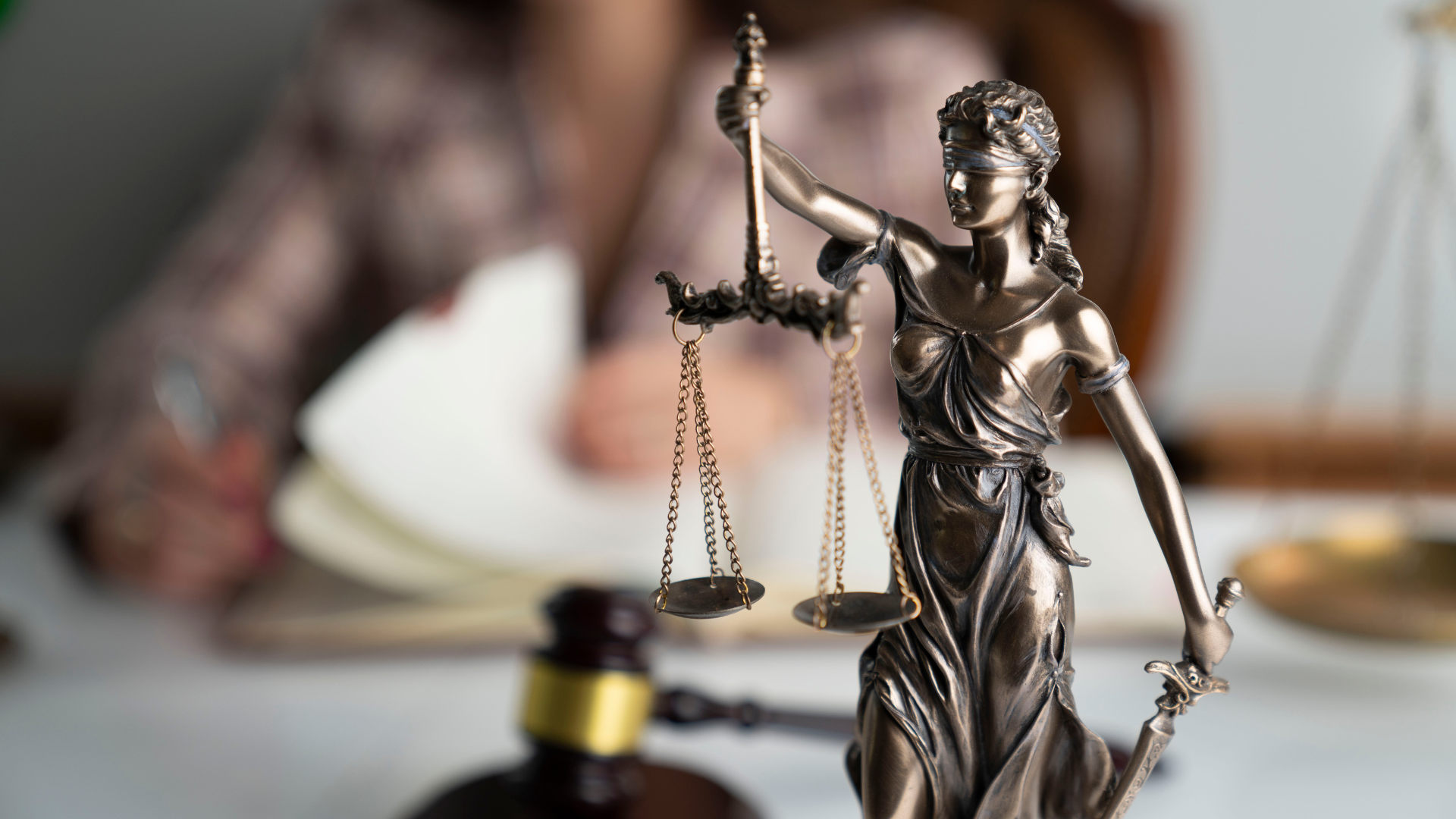 Lean Davis Madden's article on How to Choose the Right Attorney If You're Charged With Family Violence Battery In Atlanta