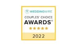 WeddingWire Couples' Choice Awards 2022 badge with five stars, a yellow border, and a logo.