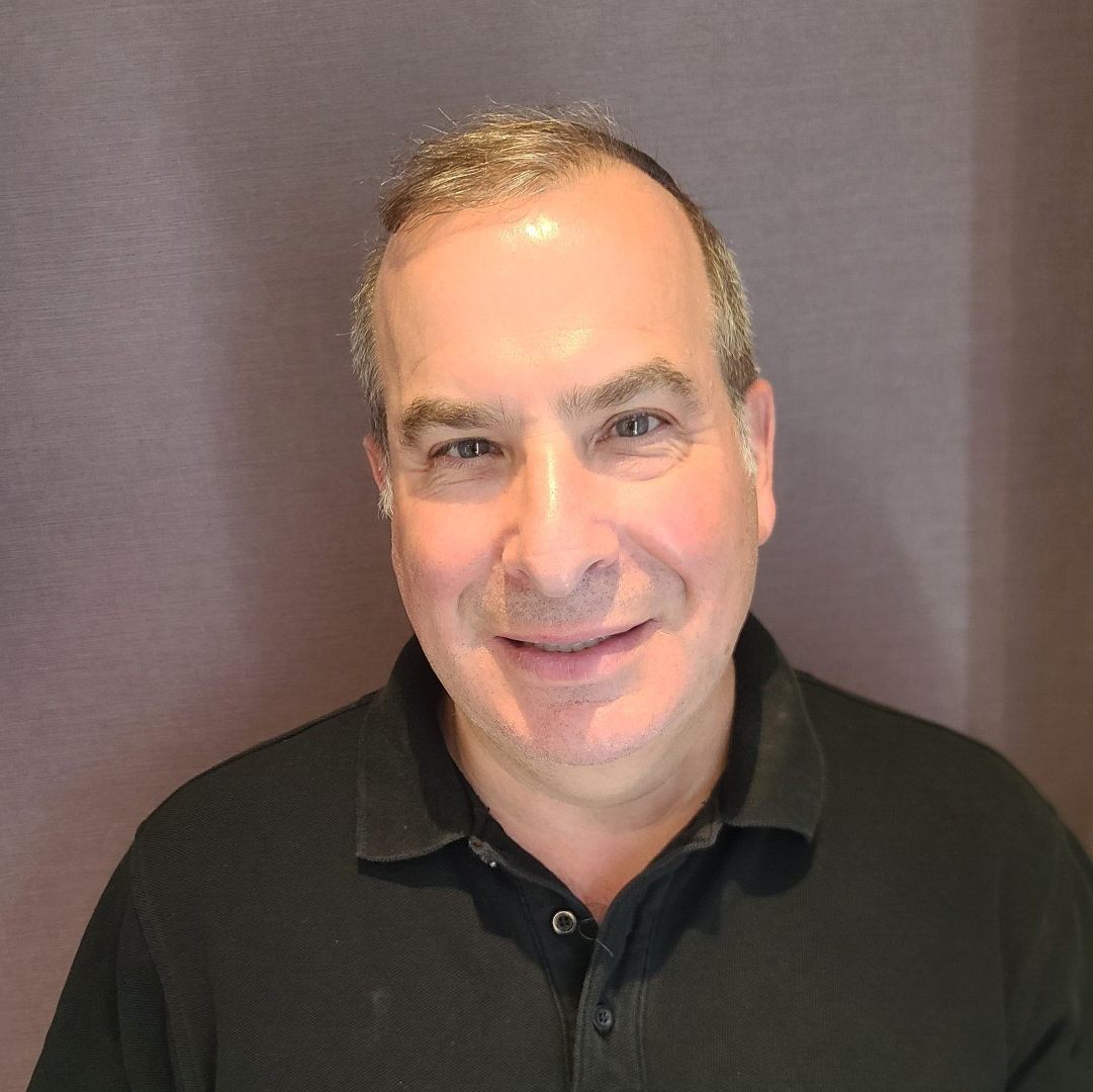 Dentist Photo | Dental Clinic Team Member | Local Dentist | Dental Team Staff Member | Curity Dental Care | Dentist in East York | Dentist at Victoria and Eglinton | Dr. Earl Magder