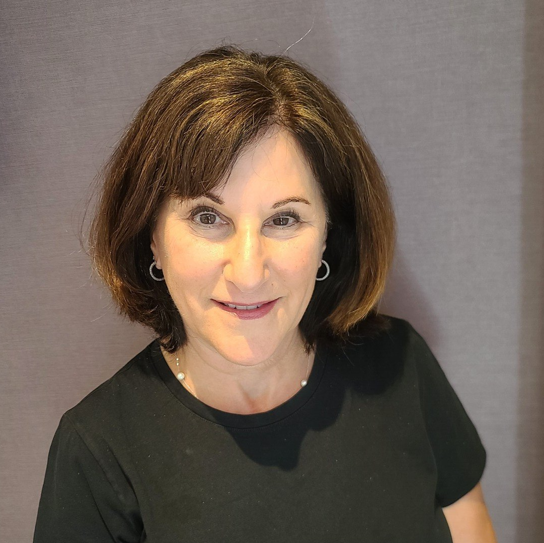 Dentist Photo | Dental Clinic Team Member | Local Dental Clinic | Dental Team Staff Member | Curity Dental Care | Dentist in East York | Dentist at Victoria and Eglinton | Judy Magder
