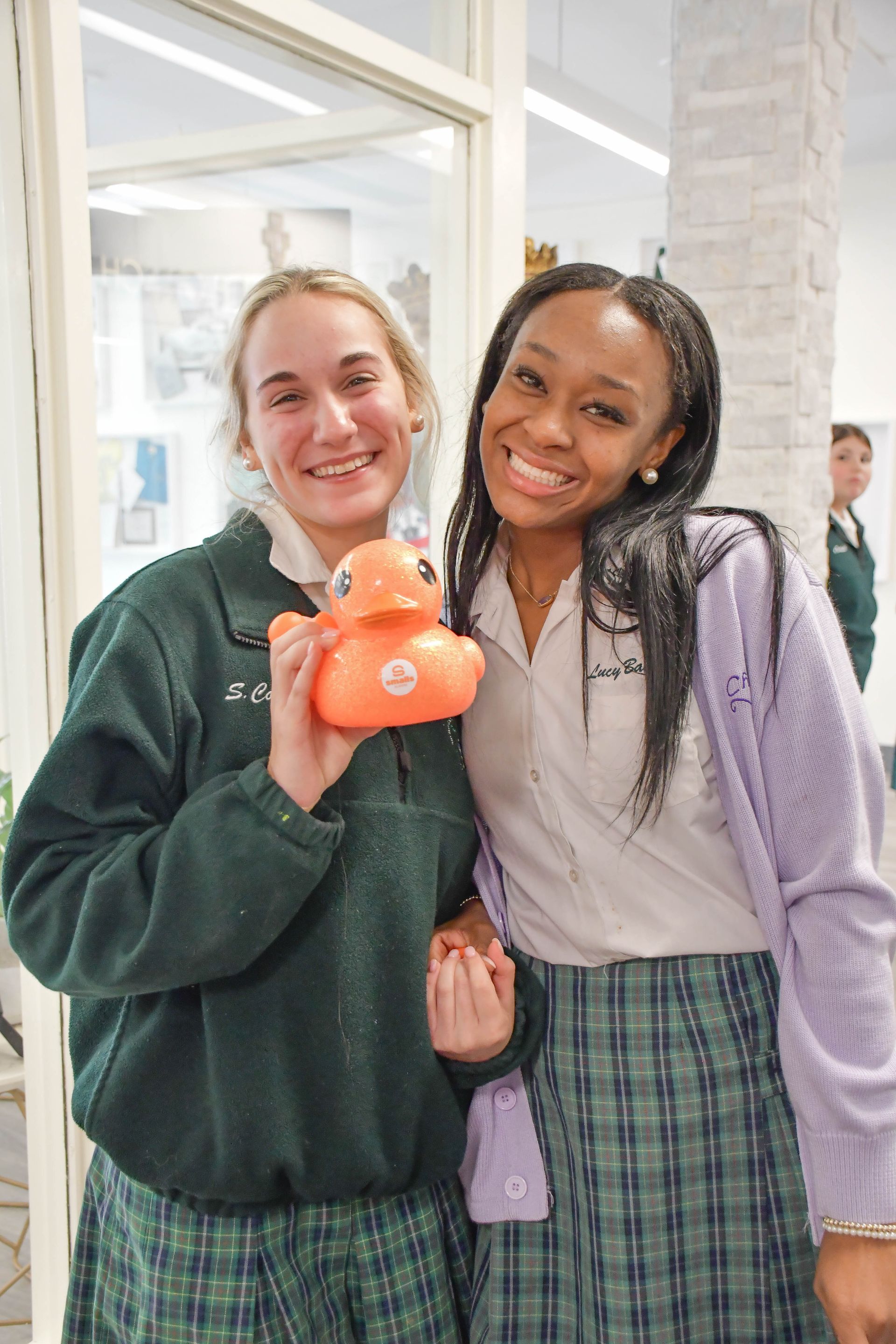 Smalls Sliders Duck Scavenger Hunt 🐤🧡