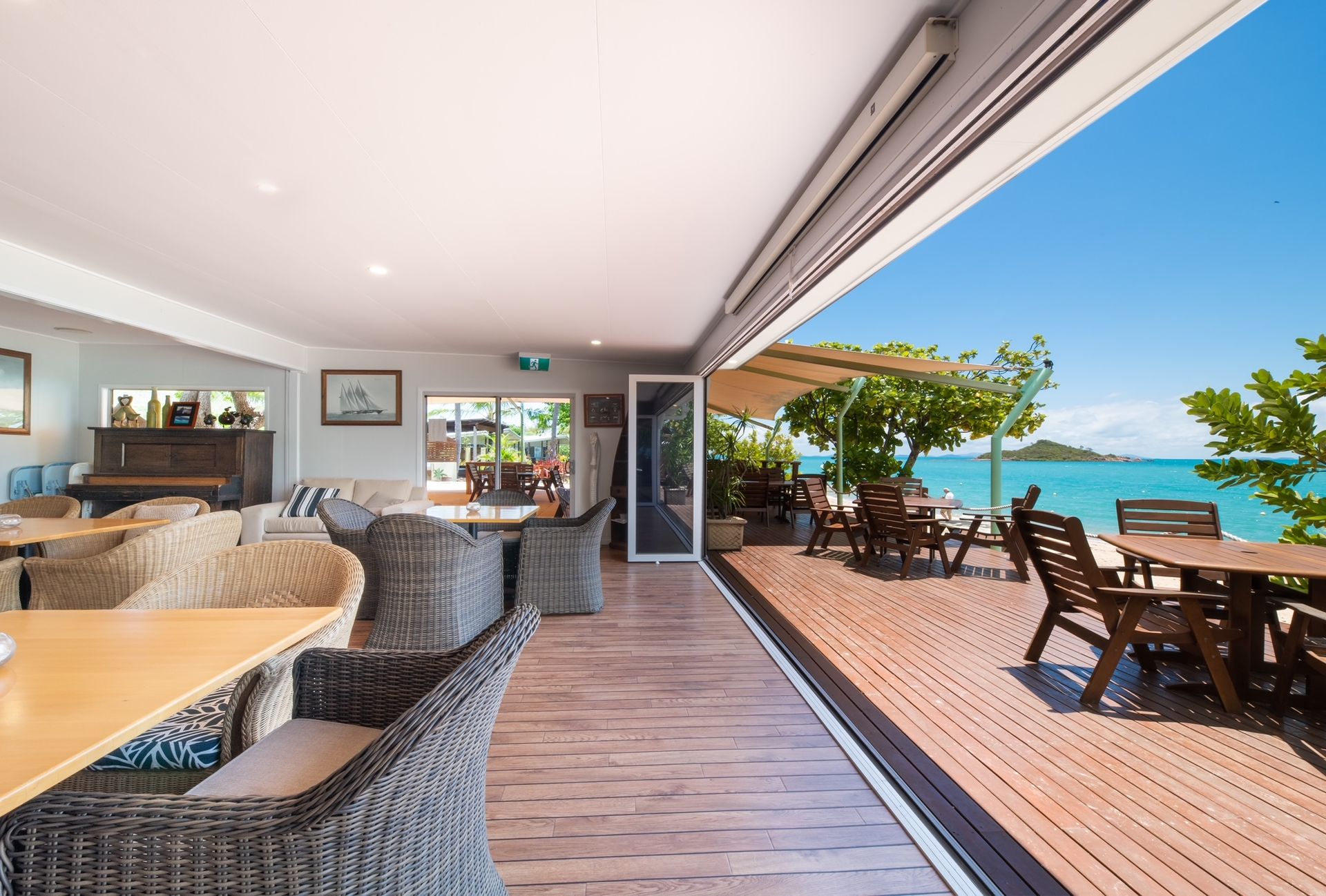 Gallery Montes Reef Resort