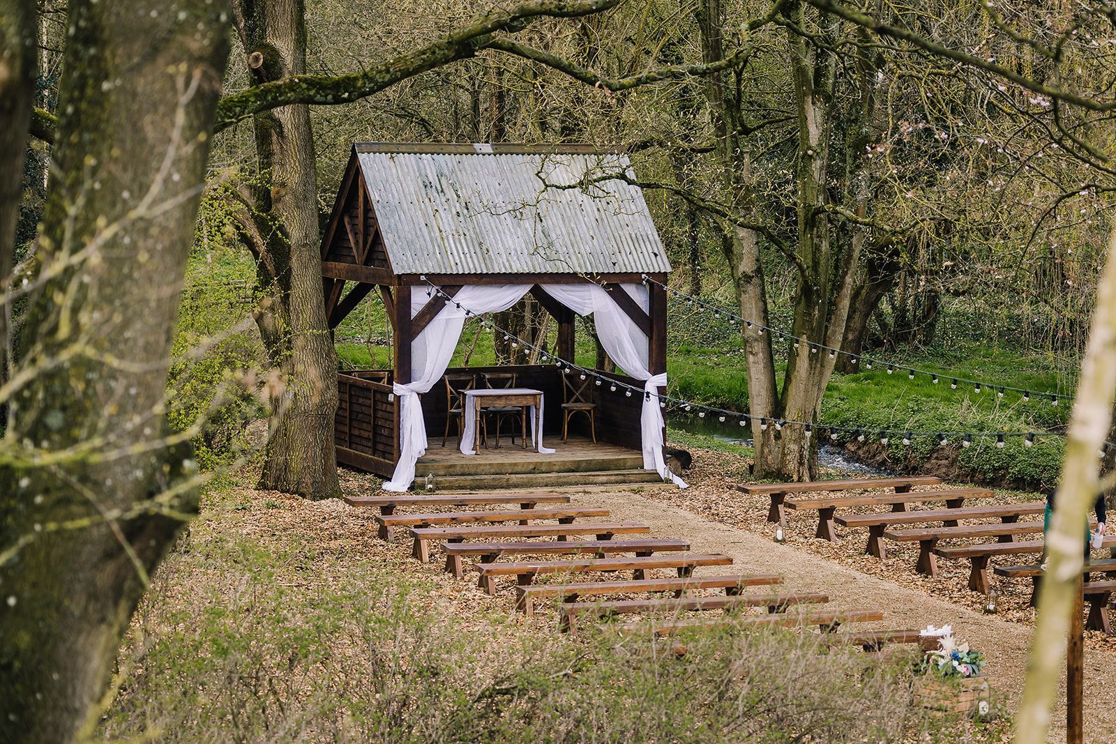 pergola wedding decor, outdoor wedding decor, hothorpe hall woodlands