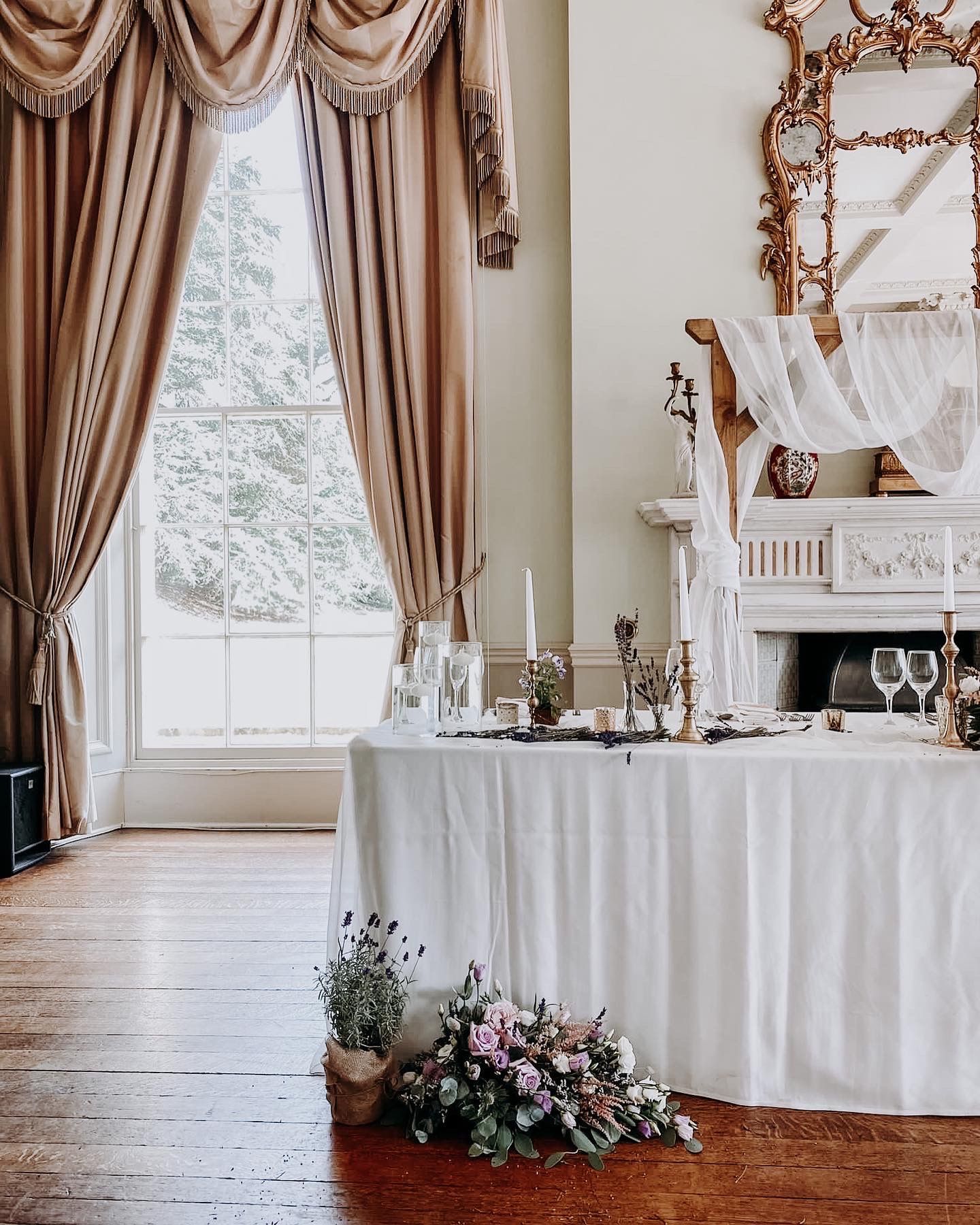 luxe wedding styling, floral designs, Leicester wedding decor 