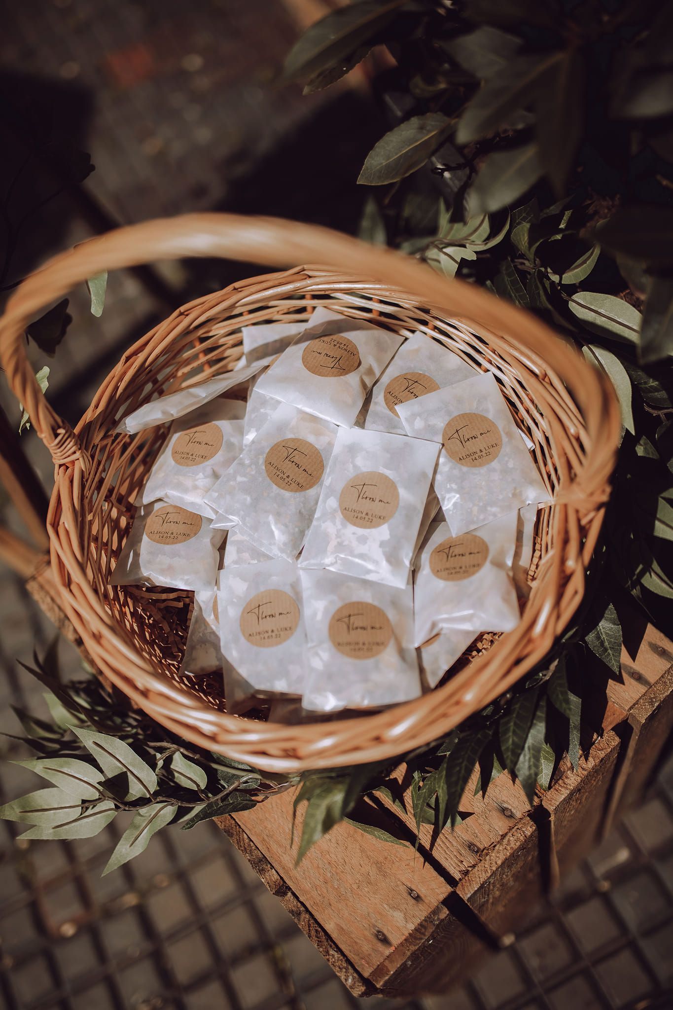 real petal confetti, dried petal confetti for wedding