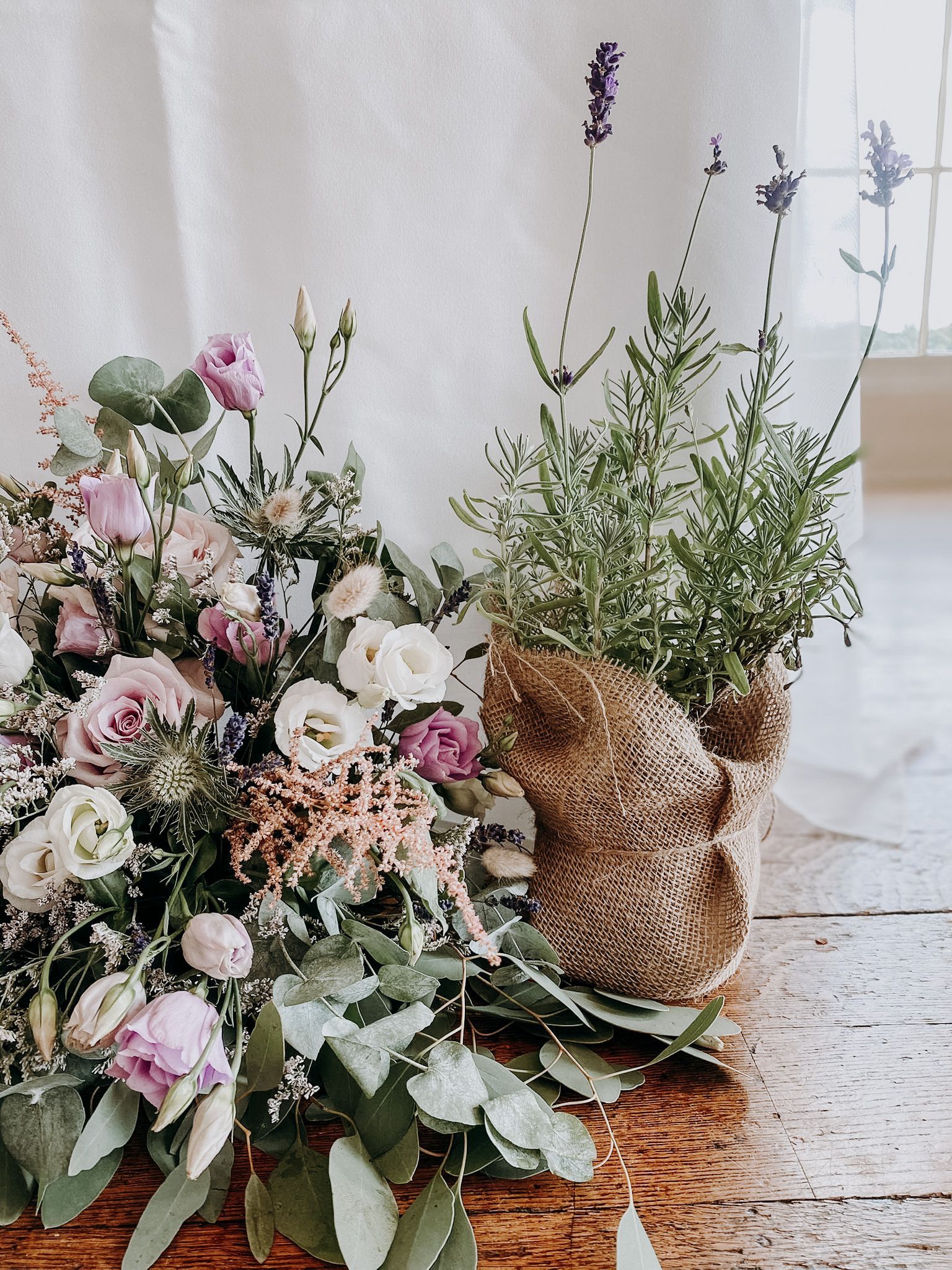 lavender wedding, prestwold Hall, wedding decor