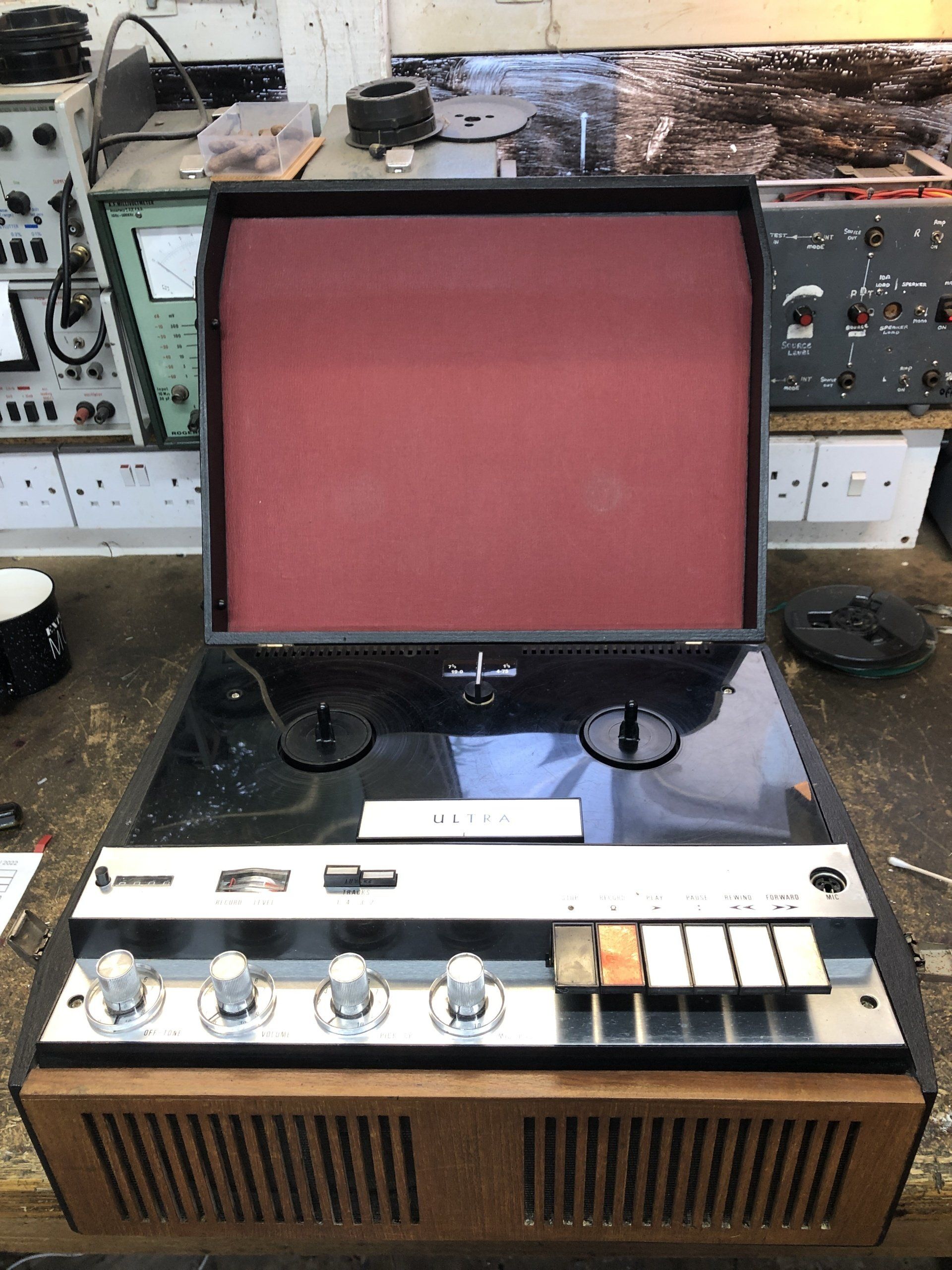 Ultra tape recorder