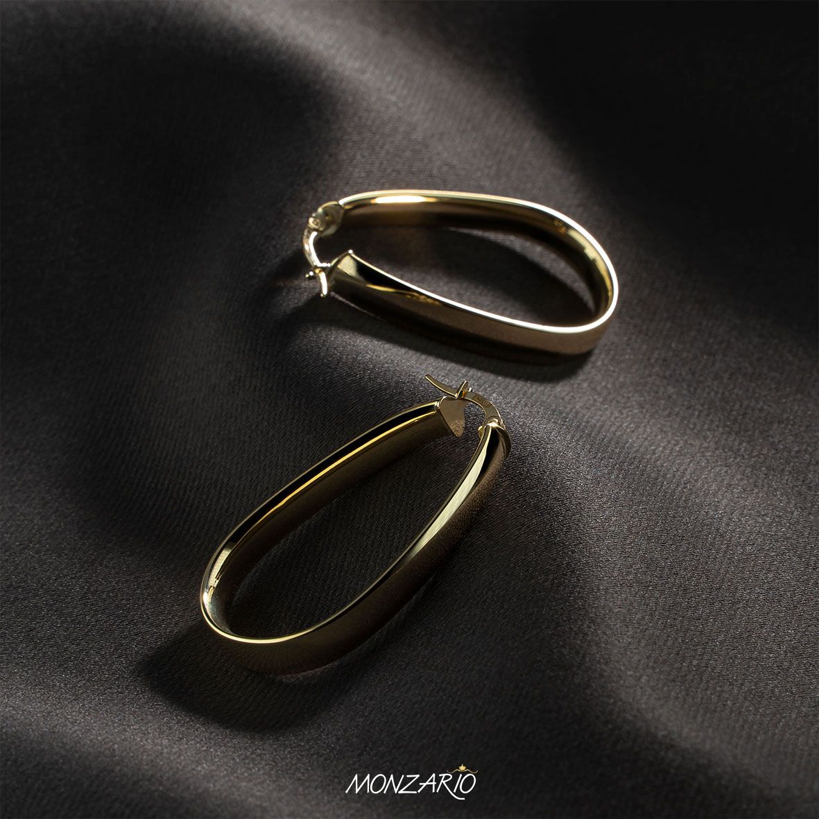 Monzario oorsieraden