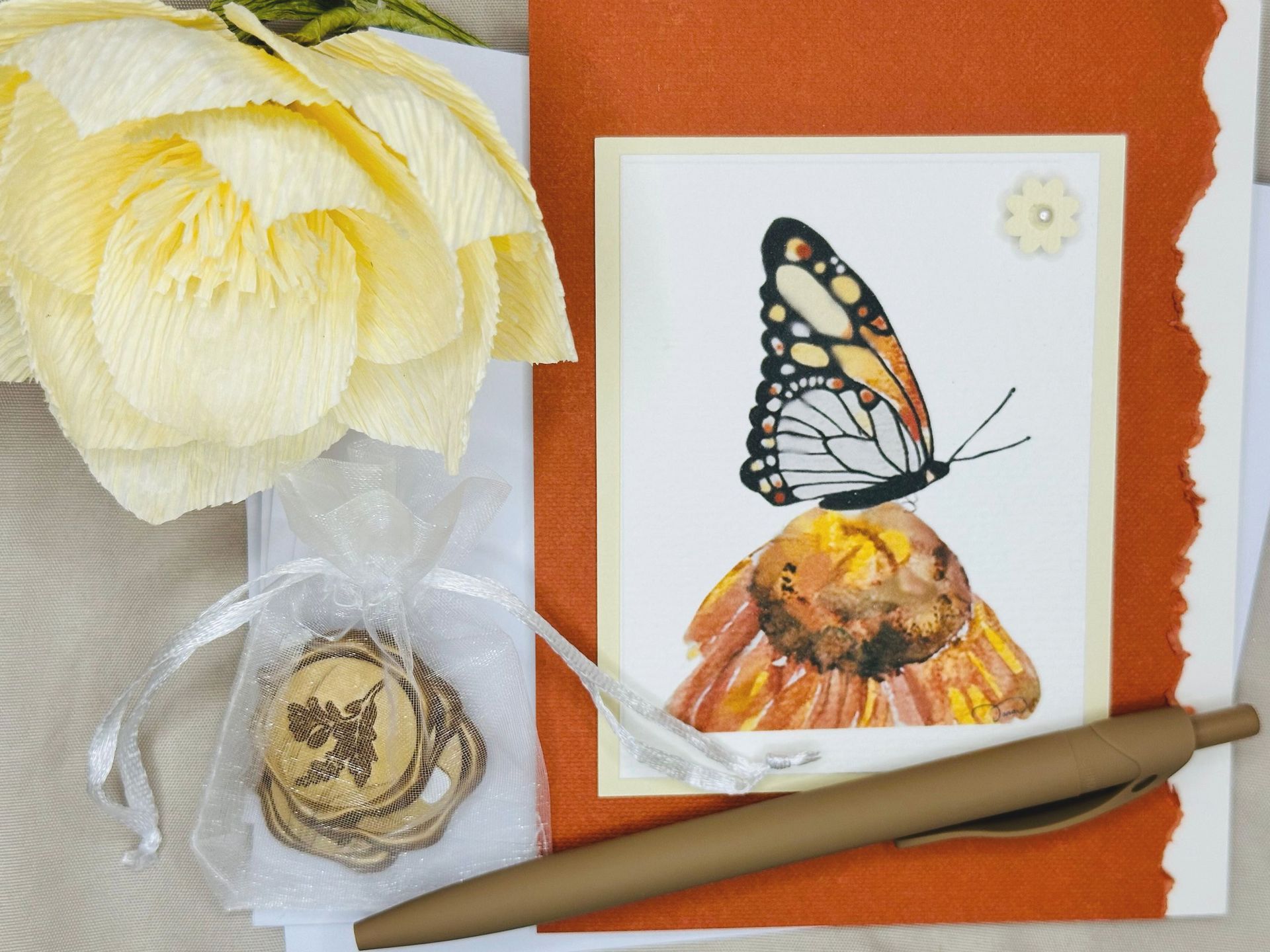 Petal Press ~ Flutterhold