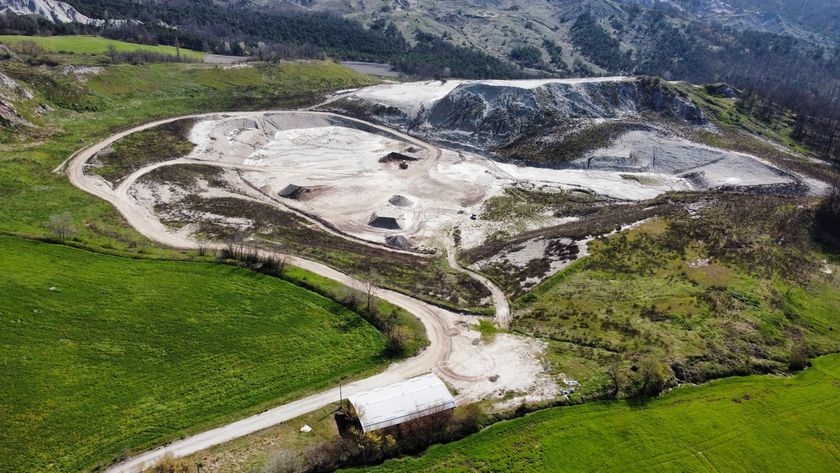argilla per la produzione di piastrelle e di laterizi