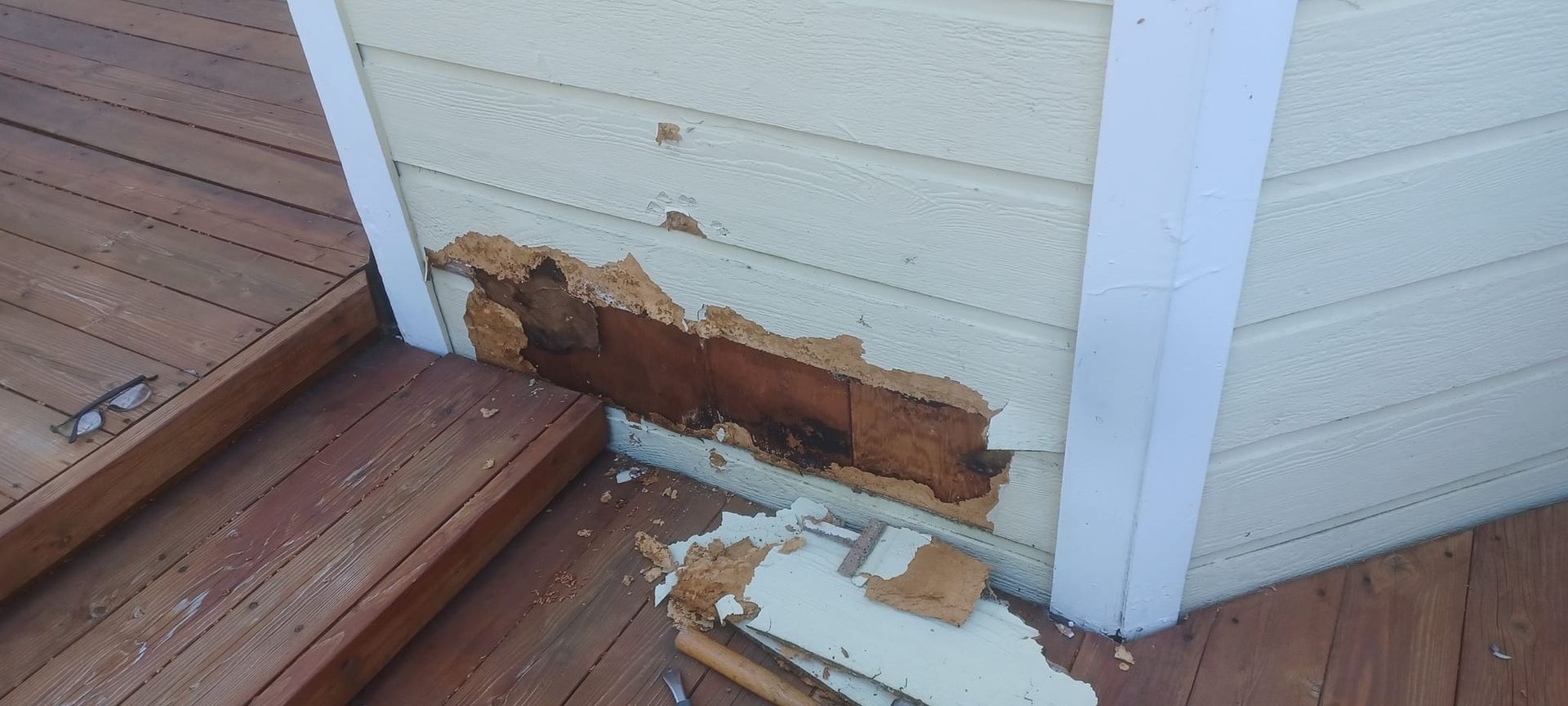 A Good Handyman, Vallejo CA, Benicia CA, Martinez CA, Pacheco CA, Concord CA, Clayton CA, Pleasant Hill CA, Lafayette CA, Orinda CA, Alamo CA, Danville CA, Blackhawk CA, Pinole CA, El Sobrante CA, El Cerrito CA, Fairfield CA, Vacaville CA, American Canyon CA, Walnut Creek CA, Hercules CA, Handyman, Handyman Near me, Vallejo Handyman, Benicia Handyman, Martinez Handyman, Pacheco Handyman, Concord Handyman, Clayton Handyman, Pleasant Hill Handyman, Lafayette Handyman, Orinda Handyman, Alamo Handyman, Danville Handyman, Blackhawk Handyman, Pinole Handyman, El Sobrante Handyman, El Cerrito Handyman, Fairfield Handyman, Vacaville Handyman, American Canyon Handyman, Walnut Creek Handyman, Hercules Handyman, Painter Near Me, Painting, Interior Painting, Paint Baseboards, Paint Trim, Wall Repairs, Wall Patching, Deck Painting, Bathroom Upgrades, Light Plumbing, Plumbing Leak Repair, Replace Bathroom Faucet, Upgrade Bathroom Faucet, Leaky Faucet, Replace Toilets, Replace Toilet, Leaky Toilet, Install New Vanities, Install Grab Bar, Install Safety Bar in Bathtub, Re-Caulk Tub, Re-Caulk Shower, Regrout Tile, Bathroom Fan Installation, Vanity Faucet Installation, Vanity Faucet Replacement, Bathroom Fans, Kitchen Upgrade, Install Garbage Disposal, Replace Garbage Disposal, Repair Leaks Under Sink, Replace Kitchen Faucet, Upgrade Kitchen Faucet, Installing Plumbing Fixtures, Replacing Plumbing Fixture, Light Switch Installation, Outlet Installation, Install Light Dimmers, Handyman Electrical Repairs, Garbage Disposal Installation, Install new Kitchen Appliances, Dishwasher Installation, Stove Installation, Microwave Installation, Oven Installation, Install Light Fixtures, Ceiling Fan Installation, Light Switch Installation, Outlet Installation, Exterior House Upgrades, Decks Repairs, Deck Maintenance, Deck Re-Staining, Fence Repairs, Fence Re-Staining, Sidewalk Crack Repair, Driveway Crack Repair, Locking Mailbox Installation, janitorial services, cleaning services, housekeeping, maid services, commercial cleaning, office cleaning, junk hauling near me, junk removal near me, commercial junk hauling, commercial box hauling, graffiti cleanup, graffiti mirror removal, graffiti mirror replacement