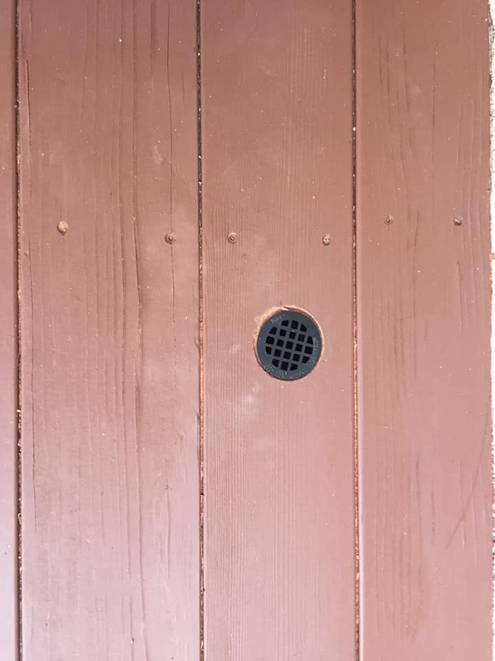 A Good Handyman, Vallejo CA, Benicia CA, Martinez CA, Pacheco CA, Concord CA, Clayton CA, Pleasant Hill CA, Lafayette CA, Orinda CA, Alamo CA, Danville CA, Blackhawk CA, Pinole CA, El Sobrante CA, El Cerrito CA, Fairfield CA, Vacaville CA, American Canyon CA, Walnut Creek CA, Hercules CA, Handyman, Handyman Near me, Vallejo Handyman, Benicia Handyman, Martinez Handyman, Pacheco Handyman, Concord Handyman, Clayton Handyman, Pleasant Hill Handyman, Lafayette Handyman, Orinda Handyman, Alamo Handyman, Danville Handyman, Blackhawk Handyman, Pinole Handyman, El Sobrante Handyman, El Cerrito Handyman, Fairfield Handyman, Vacaville Handyman, American Canyon Handyman, Walnut Creek Handyman, Hercules Handyman, Painter Near Me, Painting, Interior Painting, Paint Baseboards, Paint Trim, Wall Repairs, Wall Patching, Deck Painting, Bathroom Upgrades, Light Plumbing, Plumbing Leak Repair, Replace Bathroom Faucet, Upgrade Bathroom Faucet, Leaky Faucet, Replace Toilets, Replace Toilet, Leaky Toilet, Install New Vanities, Install Grab Bar, Install Safety Bar in Bathtub, Re-Caulk Tub, Re-Caulk Shower, Regrout Tile, Bathroom Fan Installation, Vanity Faucet Installation, Vanity Faucet Replacement, Bathroom Fans, Kitchen Upgrade, Install Garbage Disposal, Replace Garbage Disposal, Repair Leaks Under Sink, Replace Kitchen Faucet, Upgrade Kitchen Faucet, Installing Plumbing Fixtures, Replacing Plumbing Fixture, Light Switch Installation, Outlet Installation, Install Light Dimmers, Handyman Electrical Repairs, Garbage Disposal Installation, Install new Kitchen Appliances, Dishwasher Installation, Stove Installation, Microwave Installation, Oven Installation, Install Light Fixtures, Ceiling Fan Installation, Light Switch Installation, Outlet Installation, Exterior House Upgrades, Decks Repairs, Deck Maintenance, Deck Re-Staining, Fence Repairs, Fence Re-Staining, Sidewalk Crack Repair, Driveway Crack Repair, Locking Mailbox Installation, janitorial services, cleaning services, housekeeping, maid services, commercial cleaning, office cleaning, junk hauling near me, junk removal near me, commercial junk hauling, commercial box hauling, graffiti cleanup, graffiti mirror removal, graffiti mirror replacement