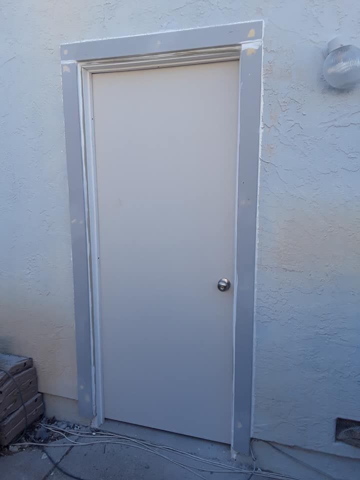 A Good Handyman, Vallejo CA, Benicia CA, Martinez CA, Pacheco CA, Concord CA, Clayton CA, Pleasant Hill CA, Lafayette CA, Orinda CA, Alamo CA, Danville CA, Blackhawk CA, Pinole CA, El Sobrante CA, El Cerrito CA, Fairfield CA, Vacaville CA, American Canyon CA, Walnut Creek CA, Hercules CA, Handyman, Handyman Near me, Vallejo Handyman, Benicia Handyman, Martinez Handyman, Pacheco Handyman, Concord Handyman, Clayton Handyman, Pleasant Hill Handyman, Lafayette Handyman, Orinda Handyman, Alamo Handyman, Danville Handyman, Blackhawk Handyman, Pinole Handyman, El Sobrante Handyman, El Cerrito Handyman, Fairfield Handyman, Vacaville Handyman, American Canyon Handyman, Walnut Creek Handyman, Hercules Handyman, Painter Near Me, Painting, Interior Painting, Paint Baseboards, Paint Trim, Wall Repairs, Wall Patching, Deck Painting, Bathroom Upgrades, Light Plumbing, Plumbing Leak Repair, Replace Bathroom Faucet, Upgrade Bathroom Faucet, Leaky Faucet, Replace Toilets, Replace Toilet, Leaky Toilet, Install New Vanities, Install Grab Bar, Install Safety Bar in Bathtub, Re-Caulk Tub, Re-Caulk Shower, Regrout Tile, Bathroom Fan Installation, Vanity Faucet Installation, Vanity Faucet Replacement, Bathroom Fans, Kitchen Upgrade, Install Garbage Disposal, Replace Garbage Disposal, Repair Leaks Under Sink, Replace Kitchen Faucet, Upgrade Kitchen Faucet, Installing Plumbing Fixtures, Replacing Plumbing Fixture, Light Switch Installation, Outlet Installation, Install Light Dimmers, Handyman Electrical Repairs, Garbage Disposal Installation, Install new Kitchen Appliances, Dishwasher Installation, Stove Installation, Microwave Installation, Oven Installation, Install Light Fixtures, Ceiling Fan Installation, Light Switch Installation, Outlet Installation, Exterior House Upgrades, Decks Repairs, Deck Maintenance, Deck Re-Staining, Fence Repairs, Fence Re-Staining, Sidewalk Crack Repair, Driveway Crack Repair, Locking Mailbox Installation, janitorial services, cleaning services, housekeeping, maid services, commercial cleaning, office cleaning, junk hauling near me, junk removal near me, commercial junk hauling, commercial box hauling, graffiti cleanup, graffiti mirror removal, graffiti mirror replacement