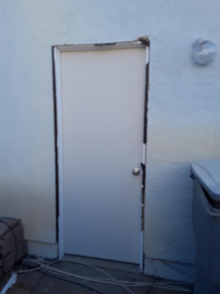 A Good Handyman, Vallejo CA, Benicia CA, Martinez CA, Pacheco CA, Concord CA, Clayton CA, Pleasant Hill CA, Lafayette CA, Orinda CA, Alamo CA, Danville CA, Blackhawk CA, Pinole CA, El Sobrante CA, El Cerrito CA, Fairfield CA, Vacaville CA, American Canyon CA, Walnut Creek CA, Hercules CA, Handyman, Handyman Near me, Vallejo Handyman, Benicia Handyman, Martinez Handyman, Pacheco Handyman, Concord Handyman, Clayton Handyman, Pleasant Hill Handyman, Lafayette Handyman, Orinda Handyman, Alamo Handyman, Danville Handyman, Blackhawk Handyman, Pinole Handyman, El Sobrante Handyman, El Cerrito Handyman, Fairfield Handyman, Vacaville Handyman, American Canyon Handyman, Walnut Creek Handyman, Hercules Handyman, Painter Near Me, Painting, Interior Painting, Paint Baseboards, Paint Trim, Wall Repairs, Wall Patching, Deck Painting, Bathroom Upgrades, Light Plumbing, Plumbing Leak Repair, Replace Bathroom Faucet, Upgrade Bathroom Faucet, Leaky Faucet, Replace Toilets, Replace Toilet, Leaky Toilet, Install New Vanities, Install Grab Bar, Install Safety Bar in Bathtub, Re-Caulk Tub, Re-Caulk Shower, Regrout Tile, Bathroom Fan Installation, Vanity Faucet Installation, Vanity Faucet Replacement, Bathroom Fans, Kitchen Upgrade, Install Garbage Disposal, Replace Garbage Disposal, Repair Leaks Under Sink, Replace Kitchen Faucet, Upgrade Kitchen Faucet, Installing Plumbing Fixtures, Replacing Plumbing Fixture, Light Switch Installation, Outlet Installation, Install Light Dimmers, Handyman Electrical Repairs, Garbage Disposal Installation, Install new Kitchen Appliances, Dishwasher Installation, Stove Installation, Microwave Installation, Oven Installation, Install Light Fixtures, Ceiling Fan Installation, Light Switch Installation, Outlet Installation, Exterior House Upgrades, Decks Repairs, Deck Maintenance, Deck Re-Staining, Fence Repairs, Fence Re-Staining, Sidewalk Crack Repair, Driveway Crack Repair, Locking Mailbox Installation, janitorial services, cleaning services, housekeeping, maid services, commercial cleaning, office cleaning, junk hauling near me, junk removal near me, commercial junk hauling, commercial box hauling, graffiti cleanup, graffiti mirror removal, graffiti mirror replacement