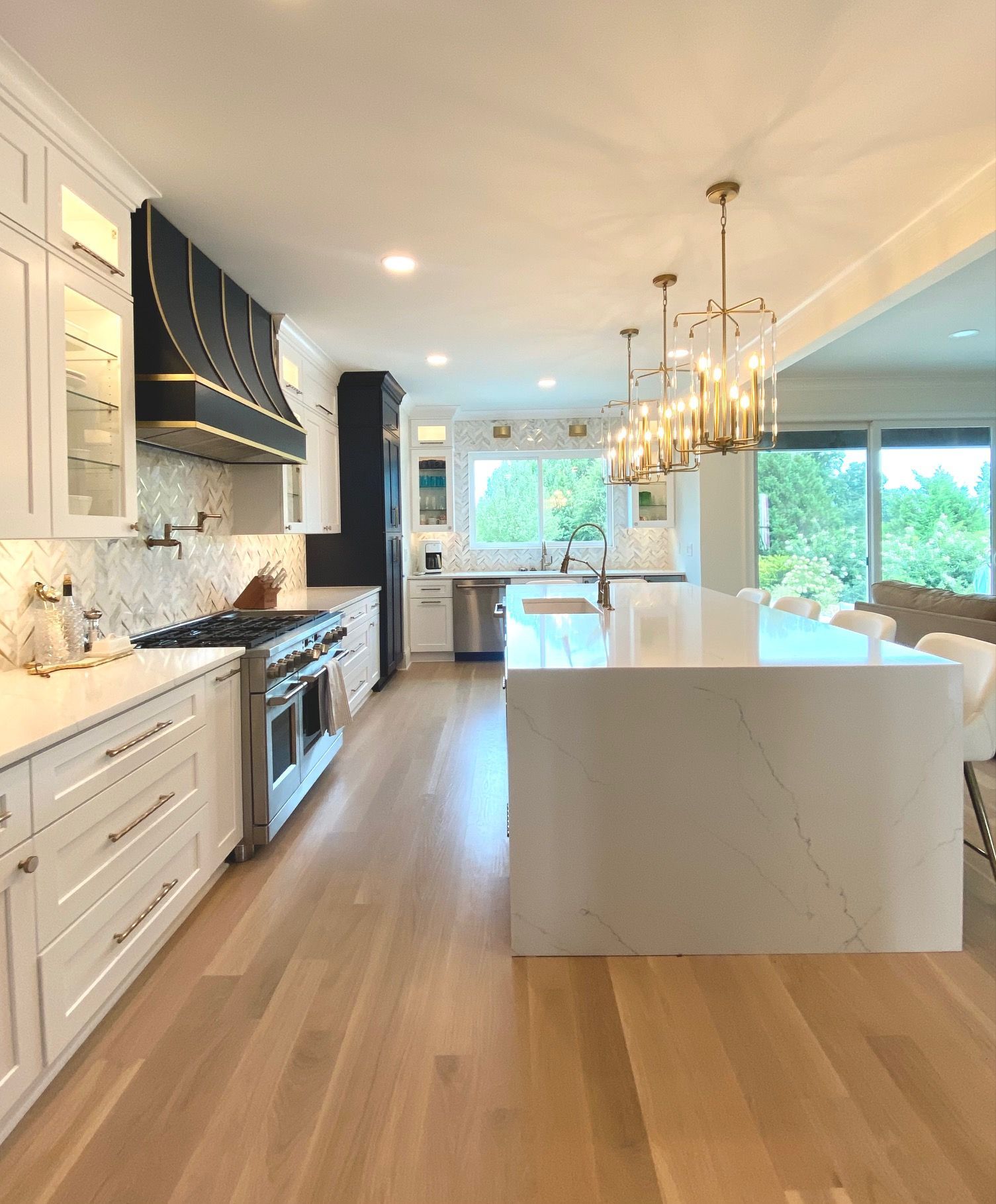 White Shaker Cabinets 2