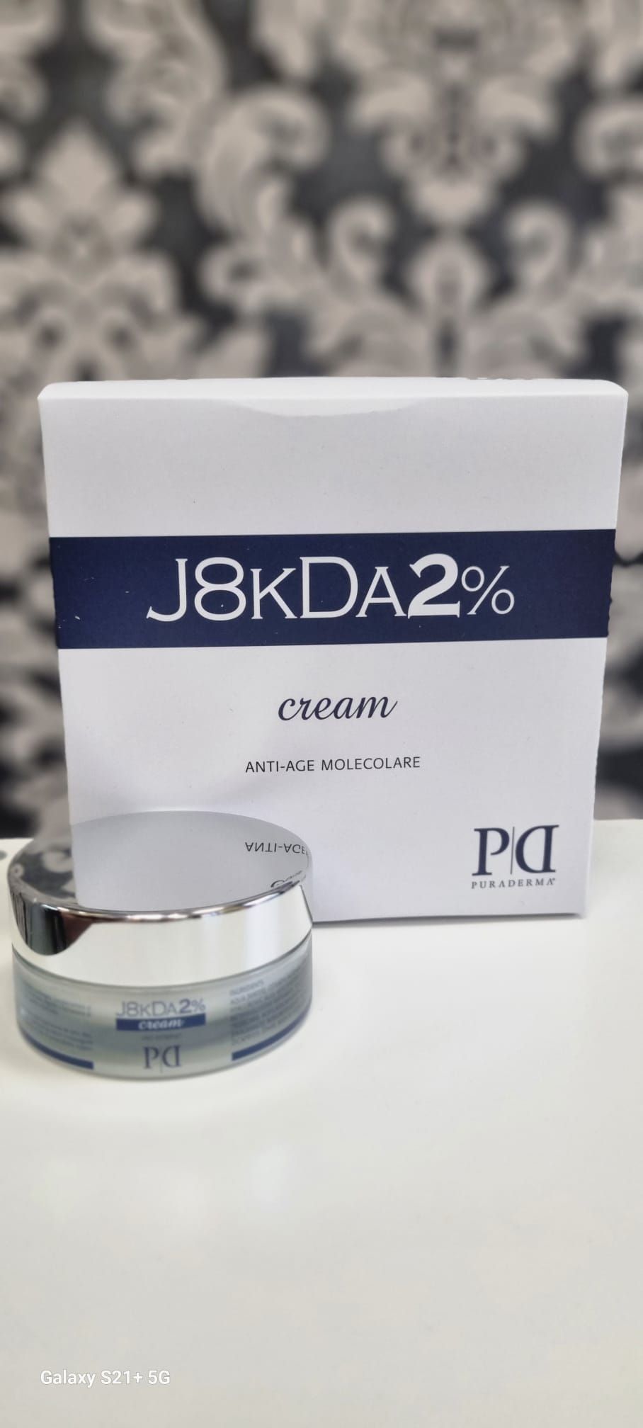 J8kDa2 Cream