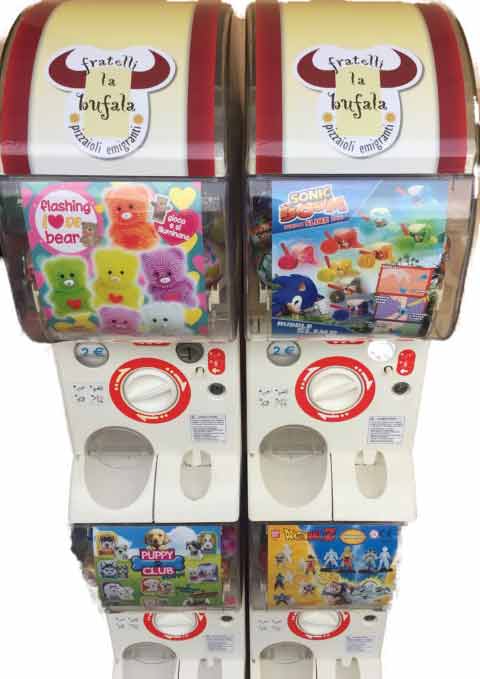Distributori palline bandai - Venus Games Rimini