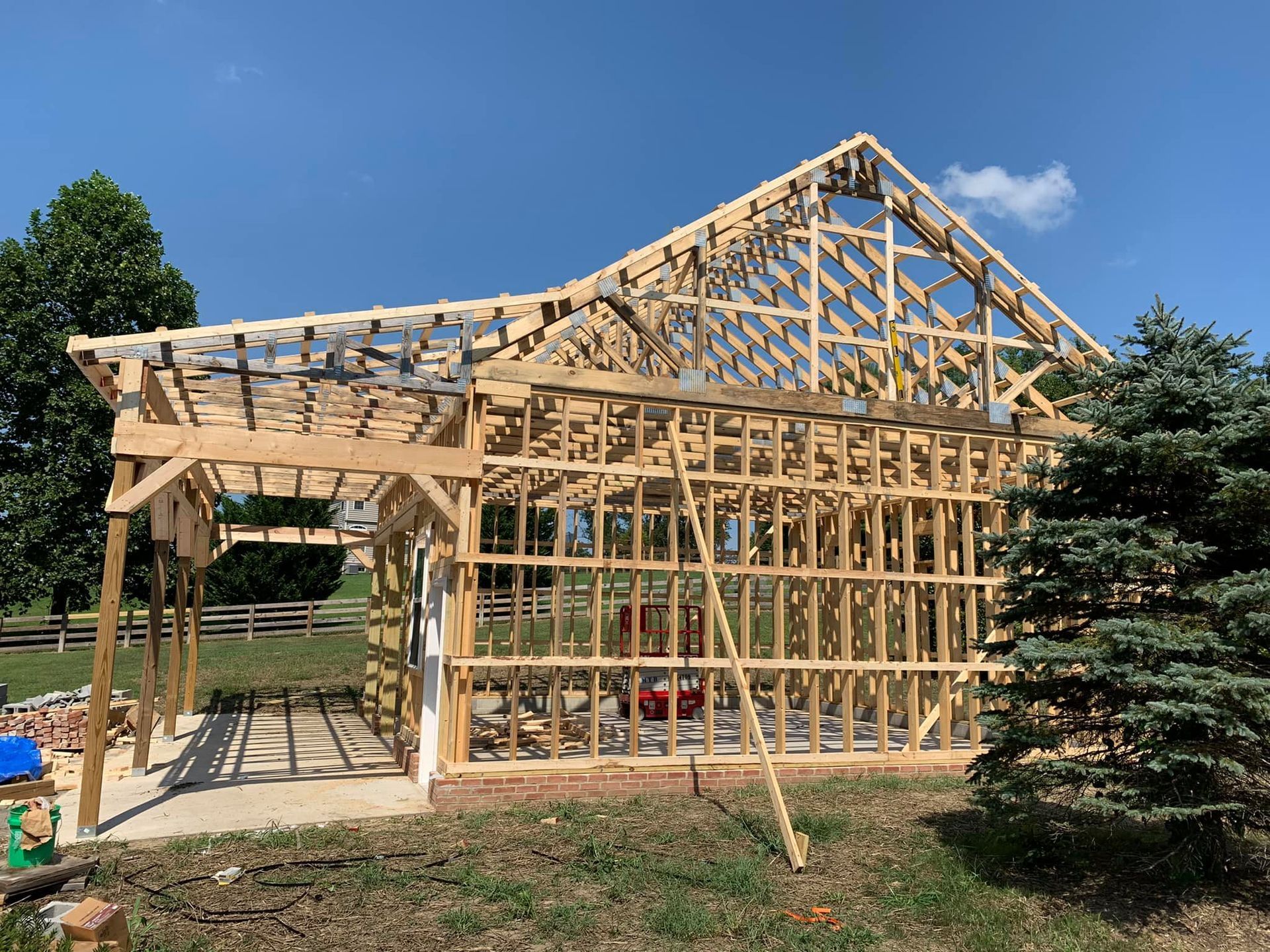 airplane hanger construction