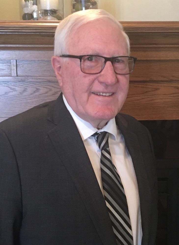 Larry Lindgren