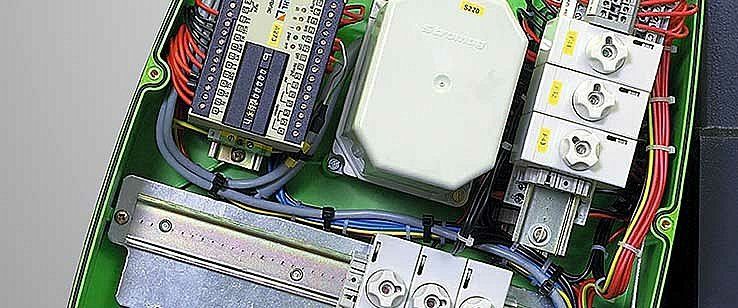 SLE/SMC control and motor management