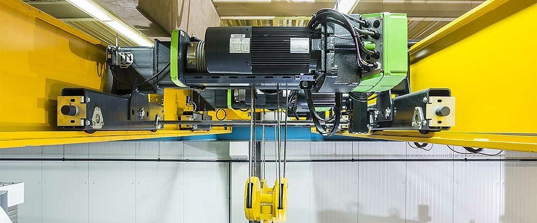 SH wire rope hoist  difficult conditions