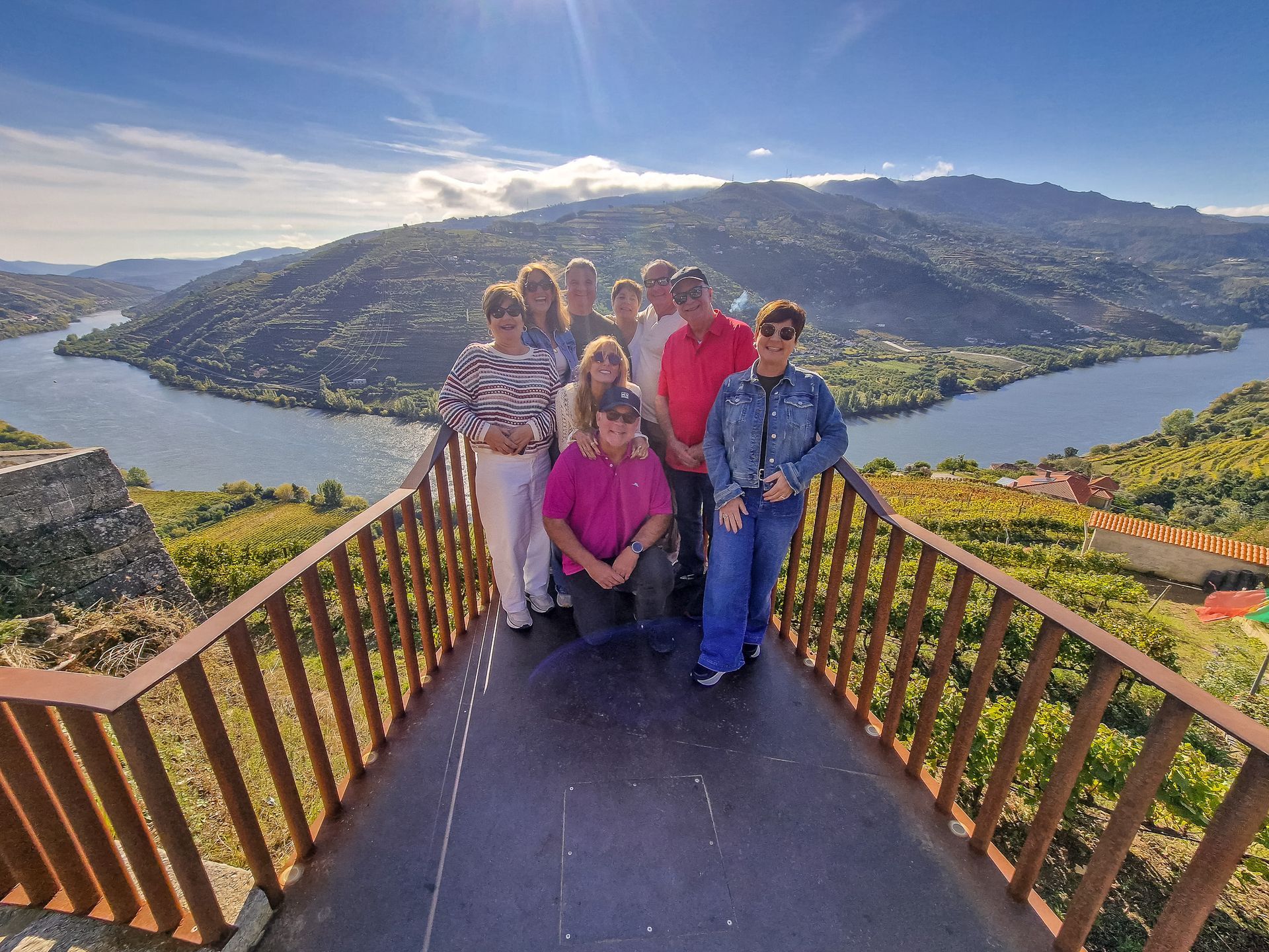 Group of friends in Imaginario viewpoint with Douro River in the back
