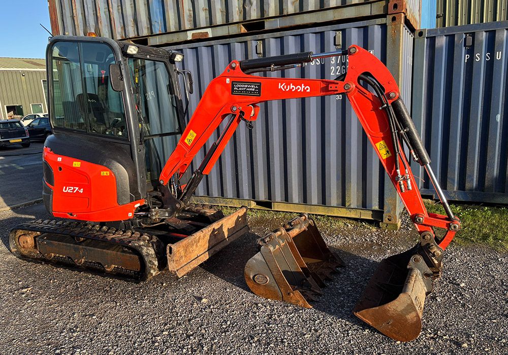 2.7 Tonne Mini Digger Hire | Kubota U27 Excavator Hire