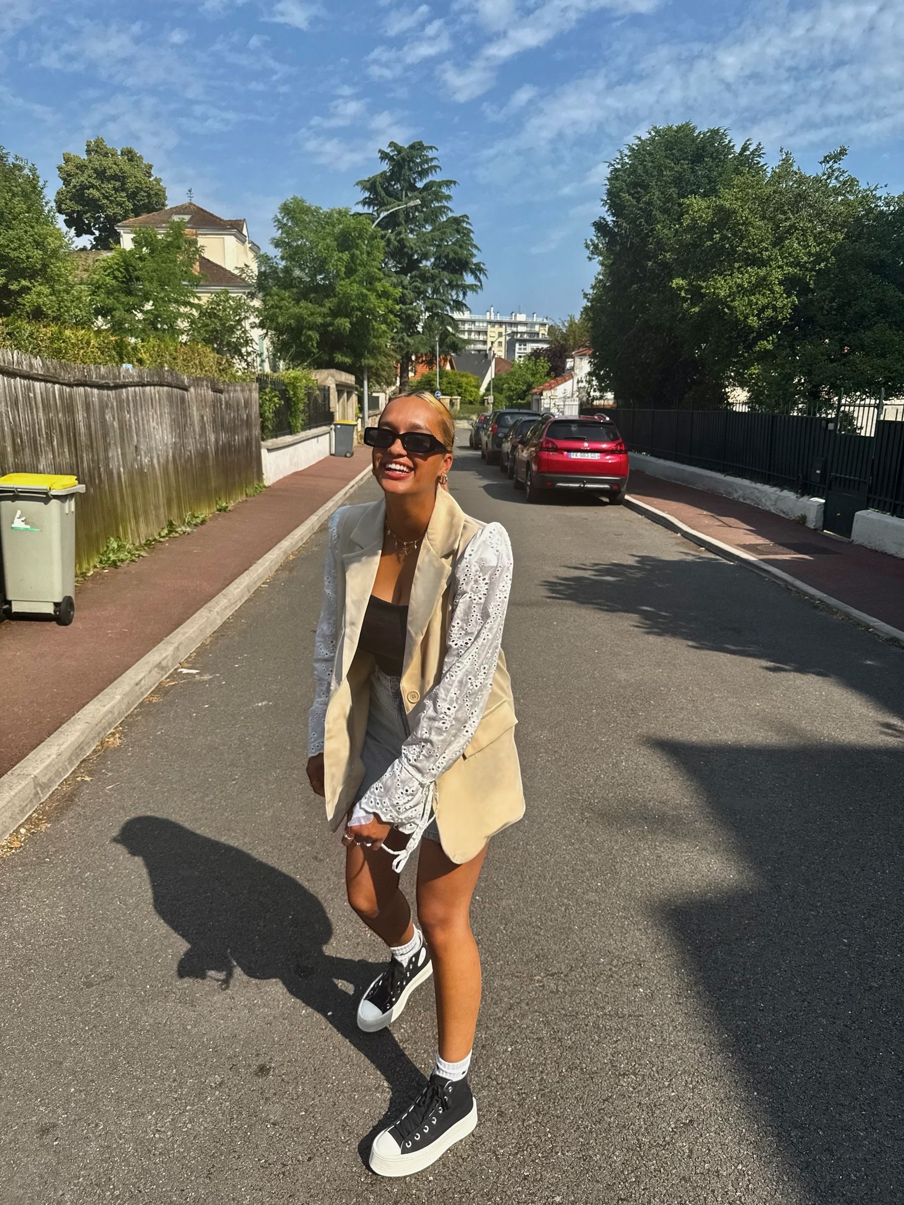 Beige blazer met kant