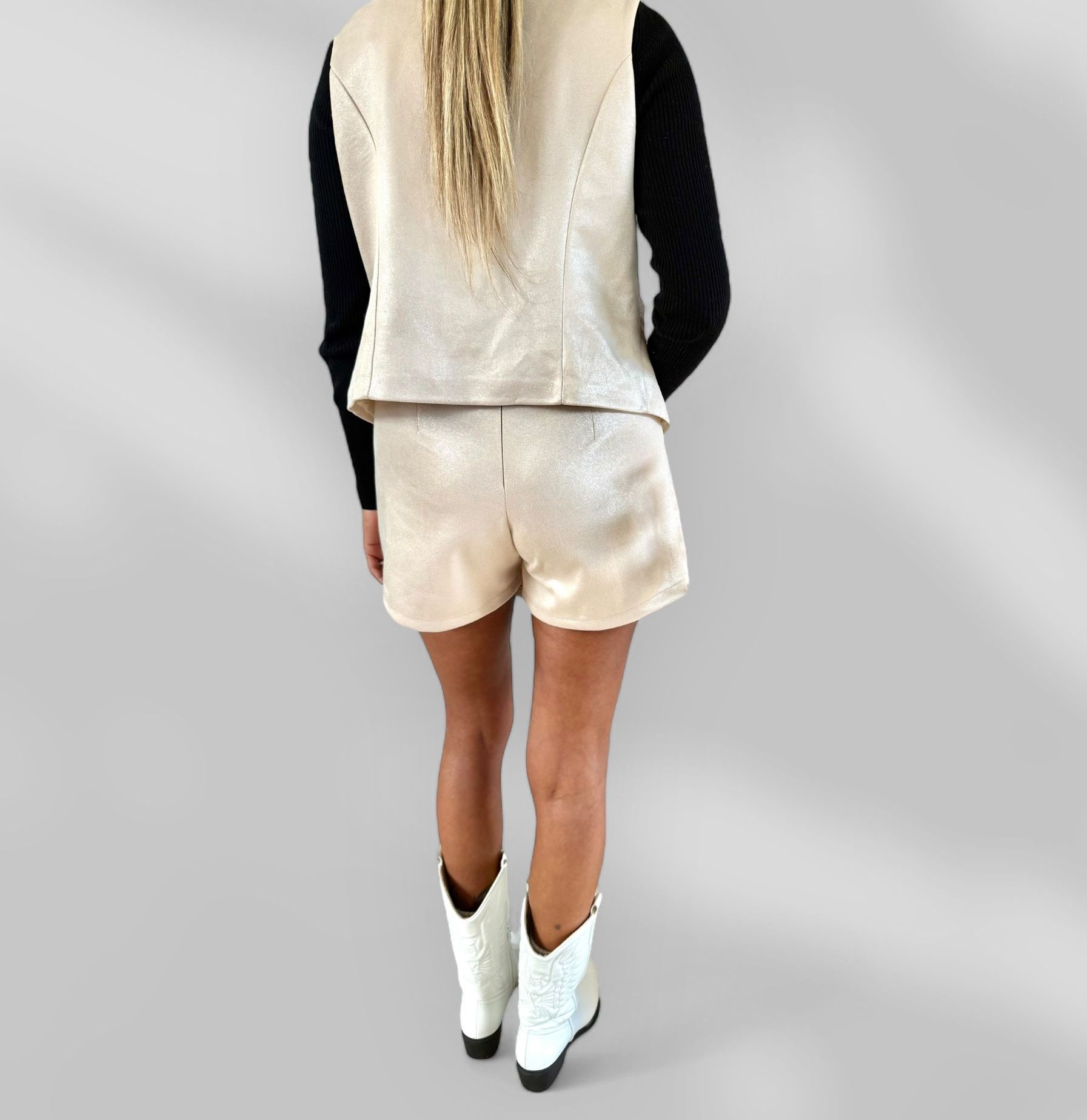Set Suede