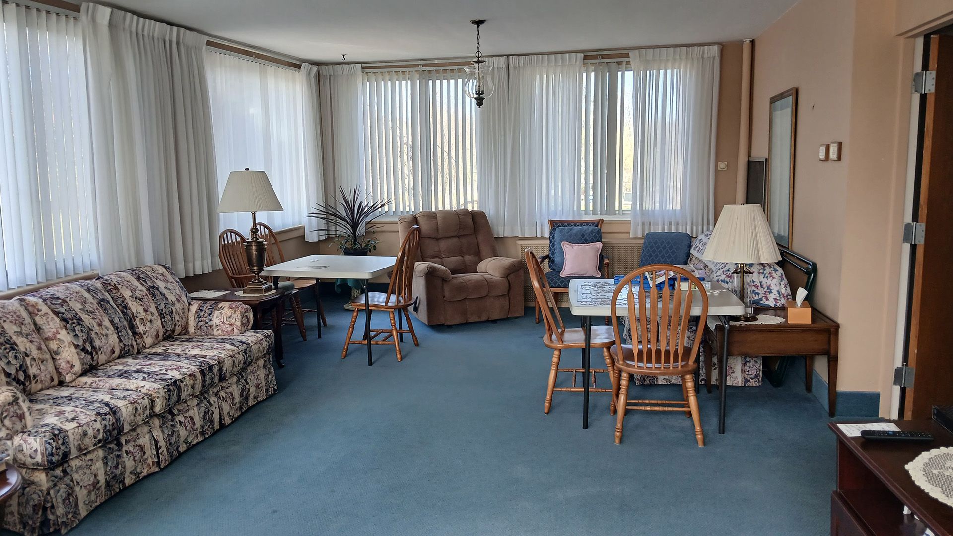room interior 4