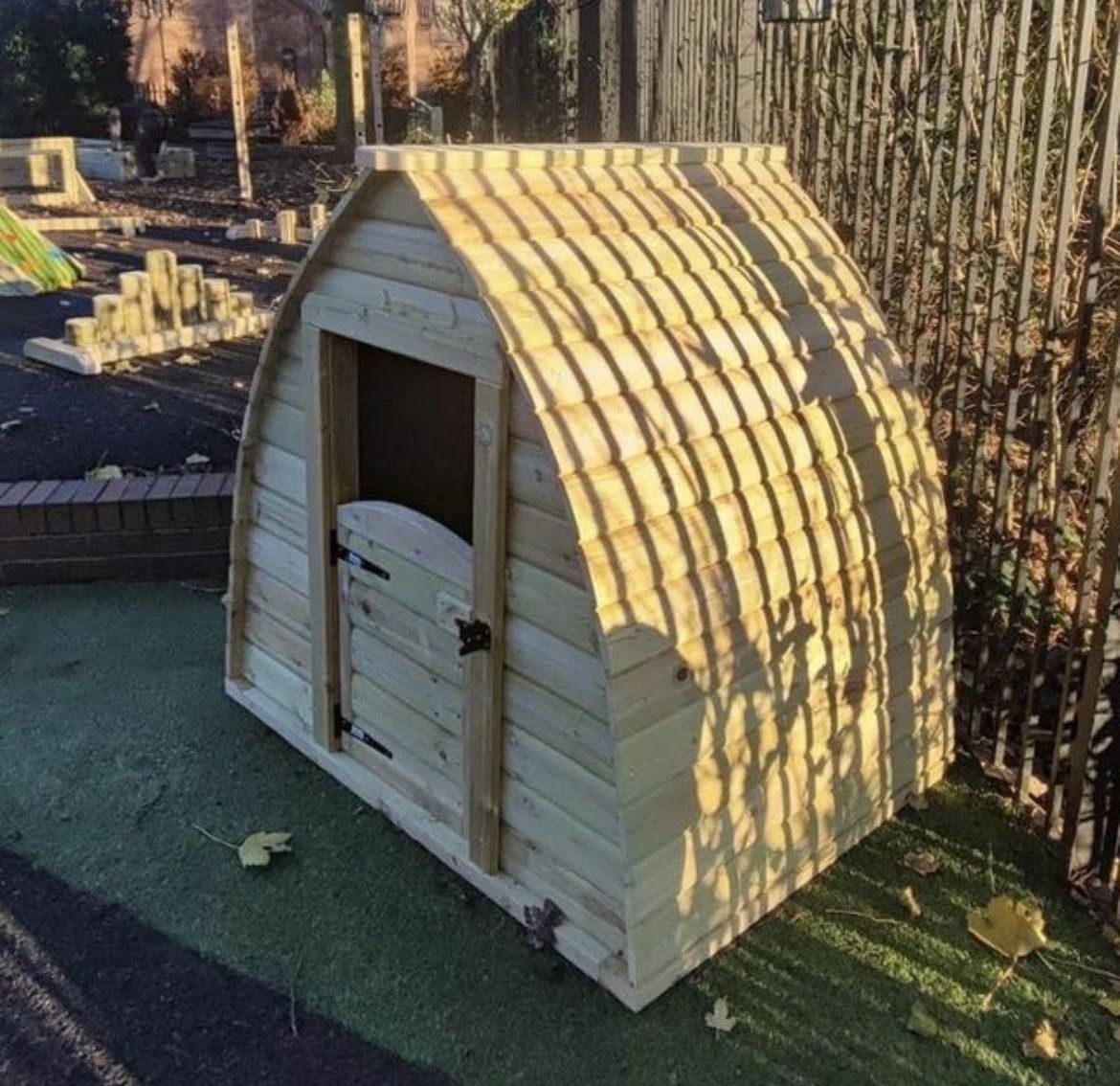 Child’s Hobbit Pod