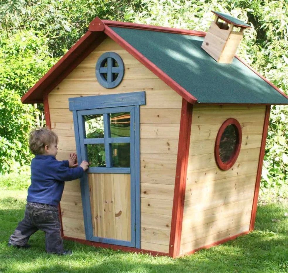 Redwood Lodge Wooden Playhouse