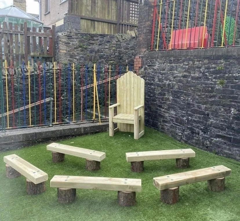 1.2m Stump and Sleeper Bench