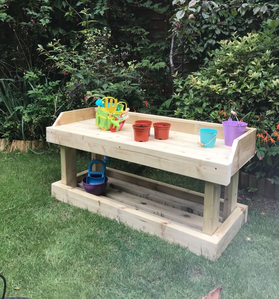 Handy Hobby Bench