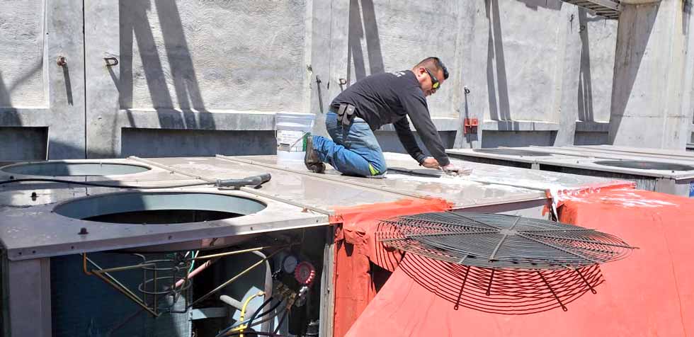 PLANTAS ELÉCTRICAS Y CLIMAS - Mantenimiento preventivo de plantas de emergencia