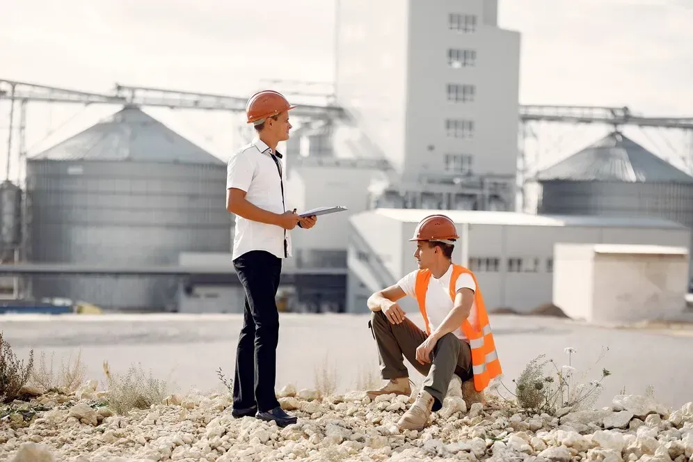 Ingénieurs en construction