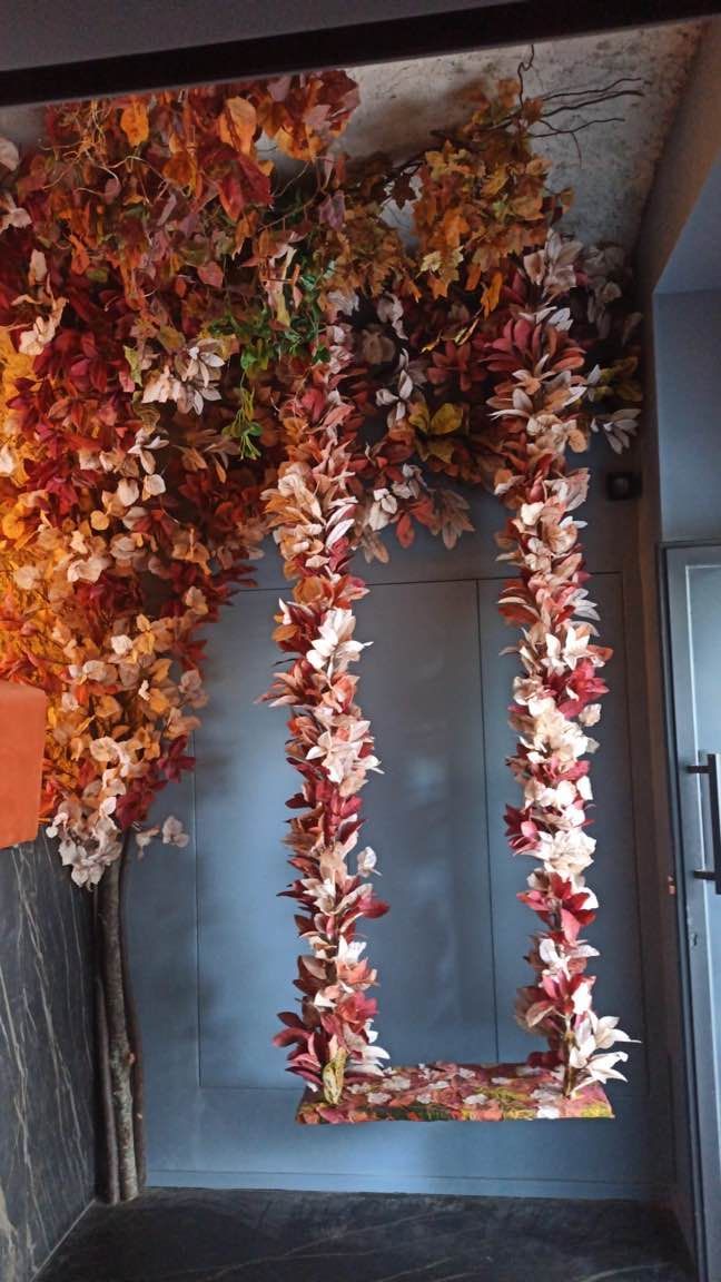 Allestimento con piante artificiali