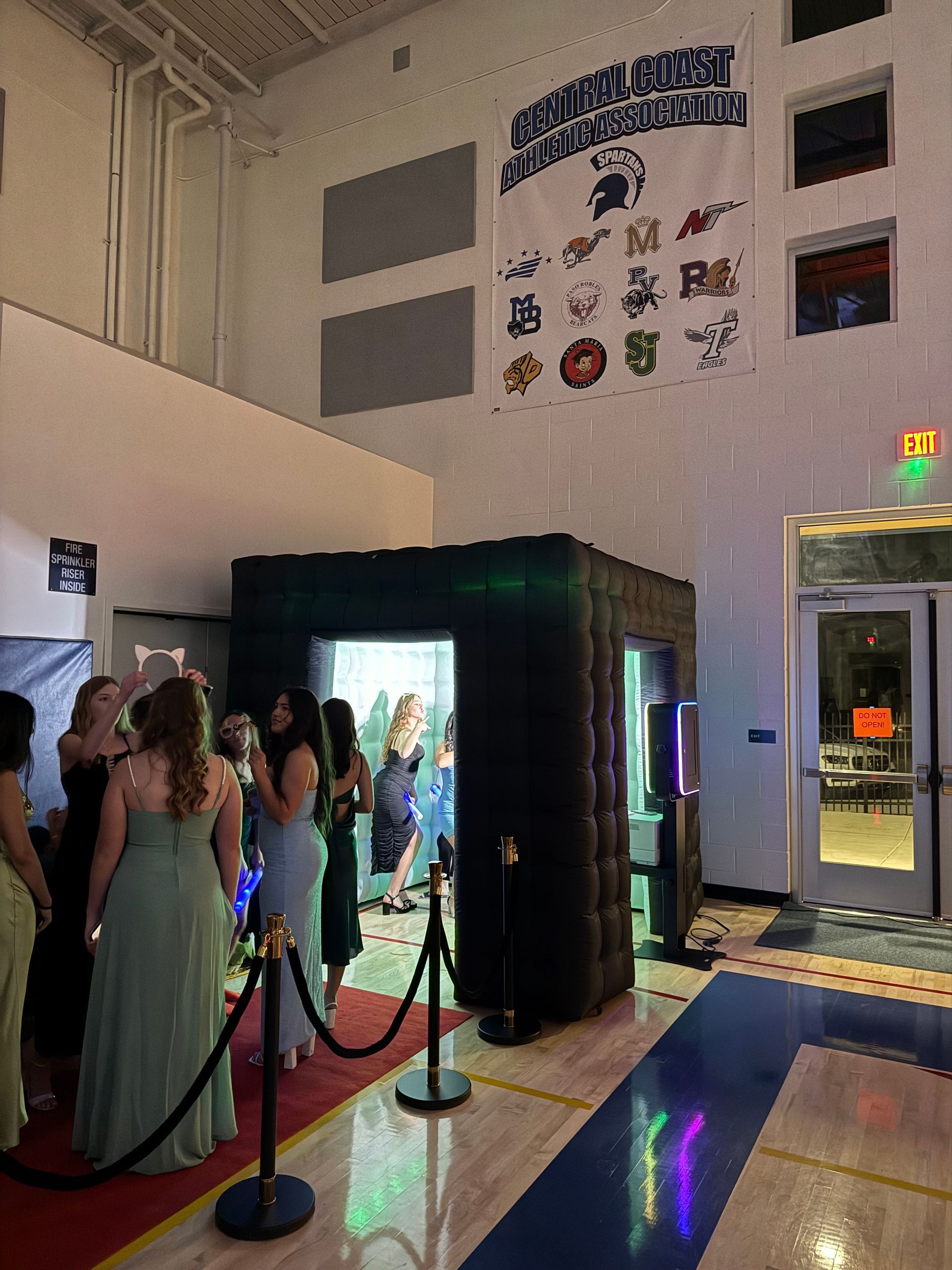 Photo Booth Rental Los Angeles
