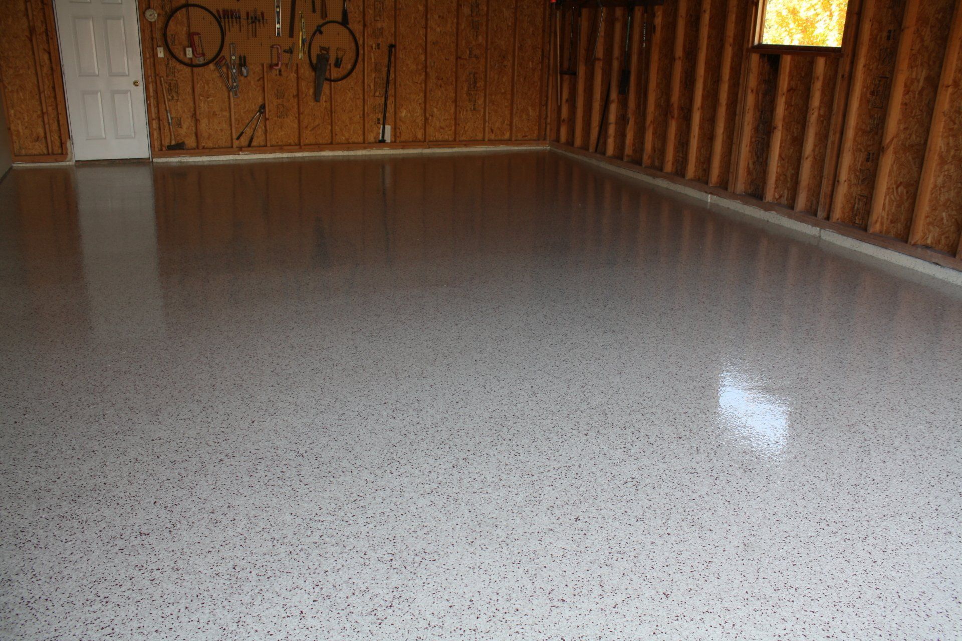 Shiny Floor — Greenville, WI — Renew Garage Floor Coatings