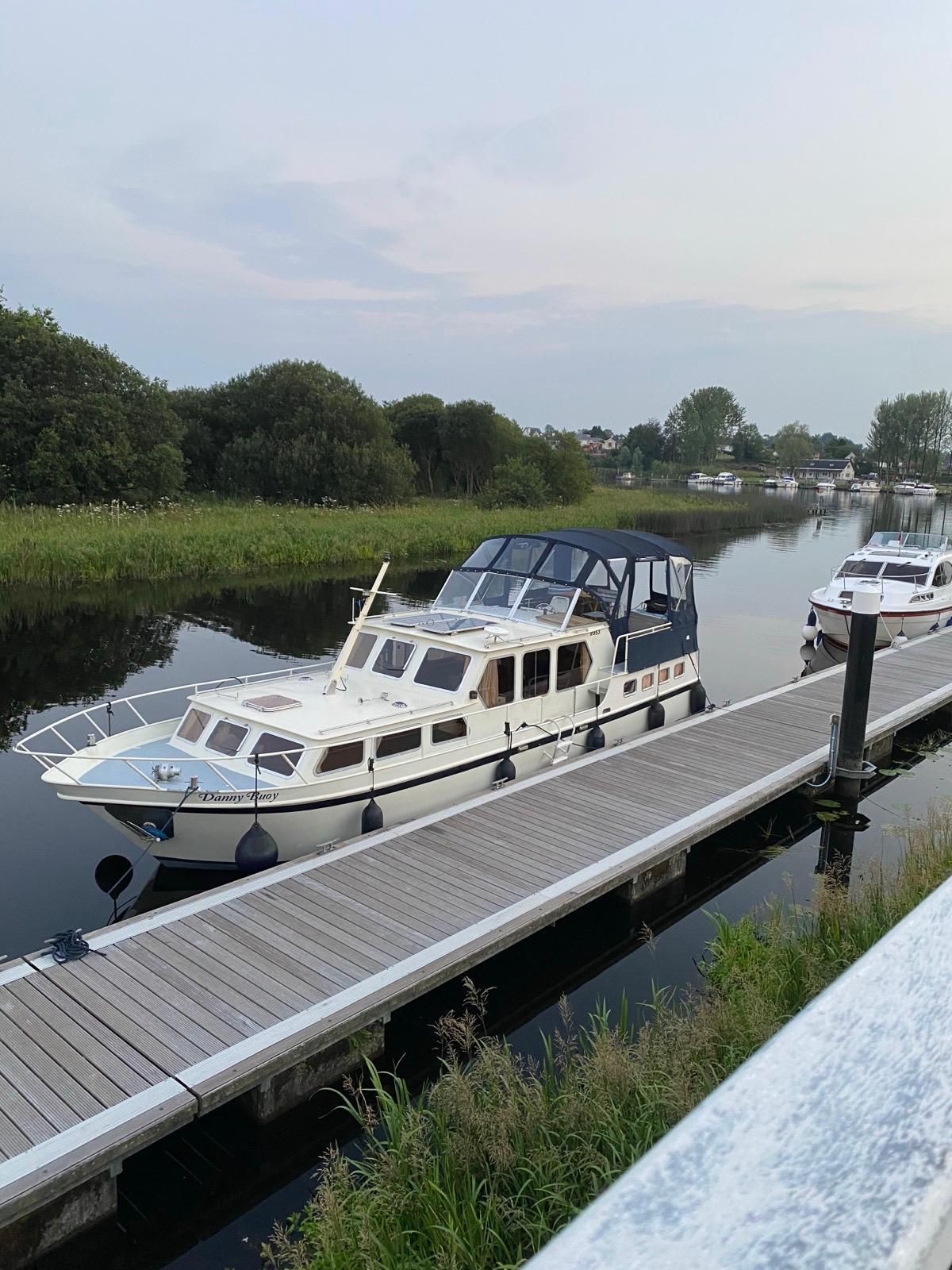 Hardy Seawings 234