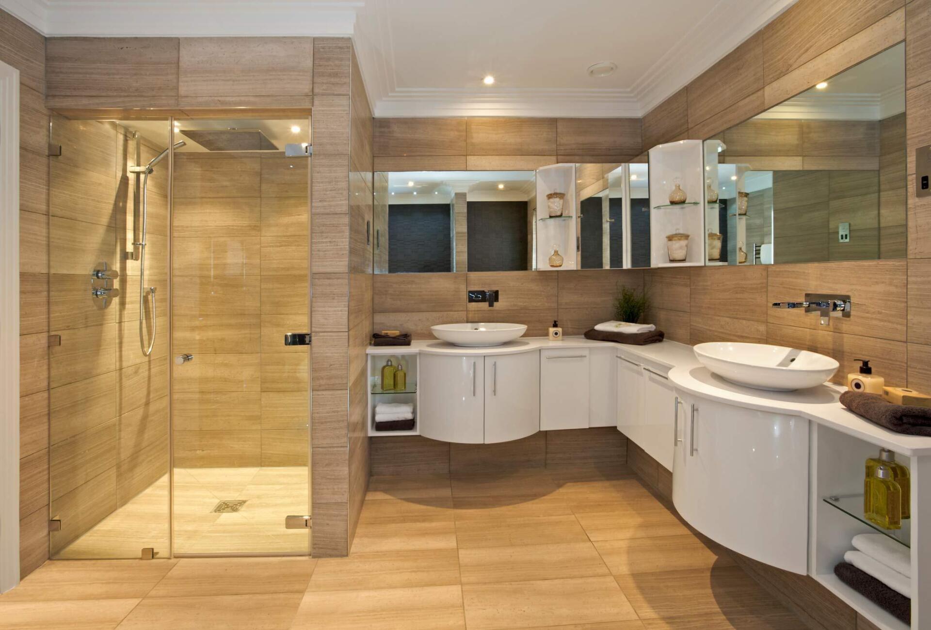 Beautiful Bathroom Suite In Fossil Marble — Tampa, FL — Euro Glass Service