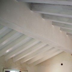 Legno verniciato
