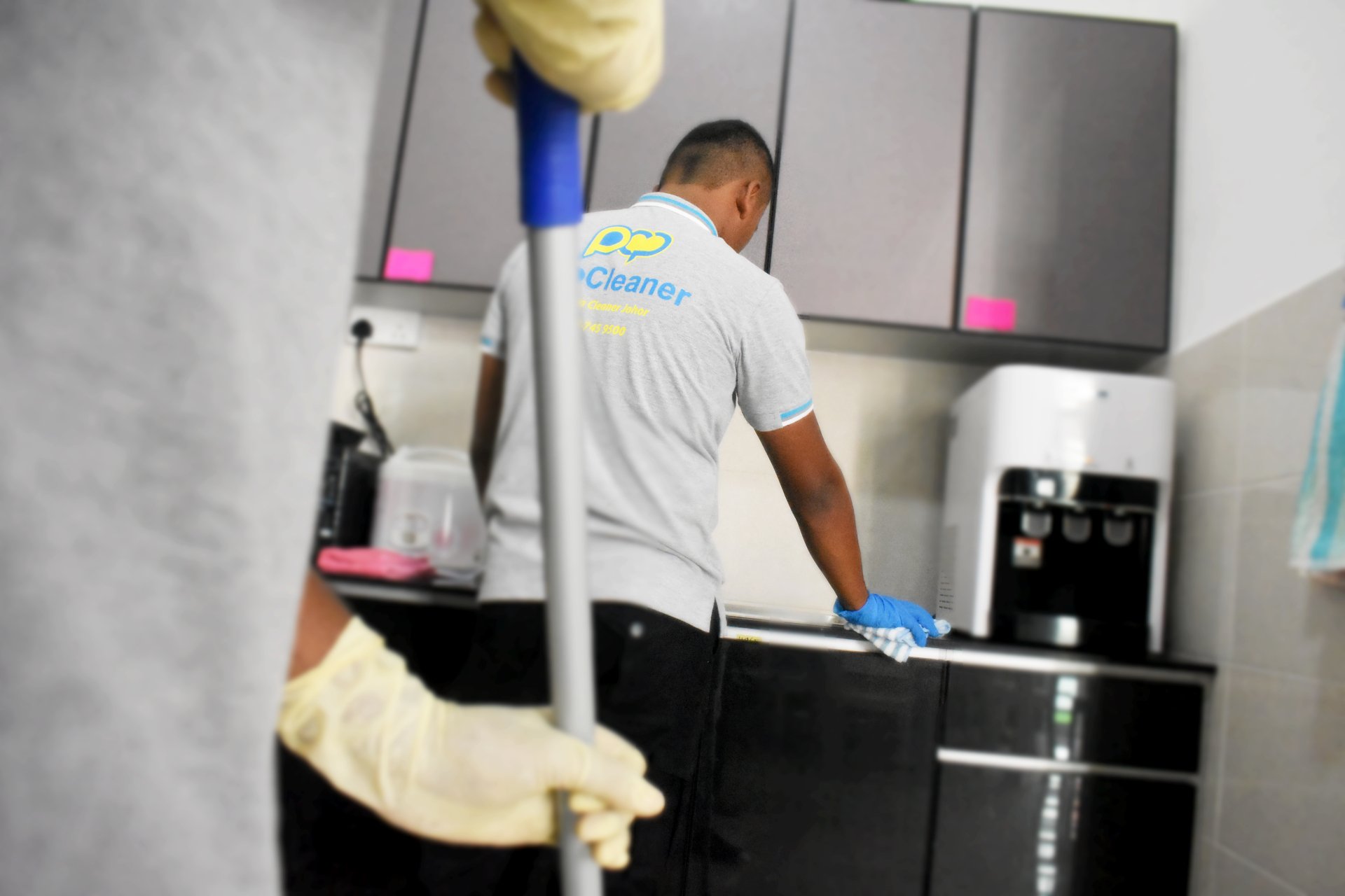Professional Cleaning Services | Pro Cleaner