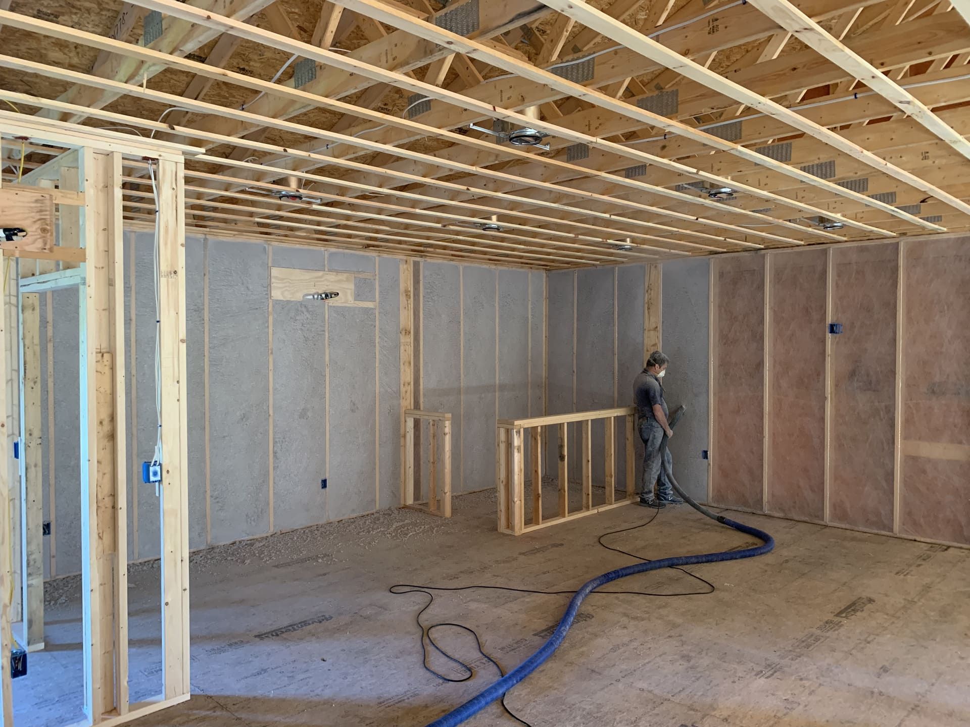 insulation in basement floor