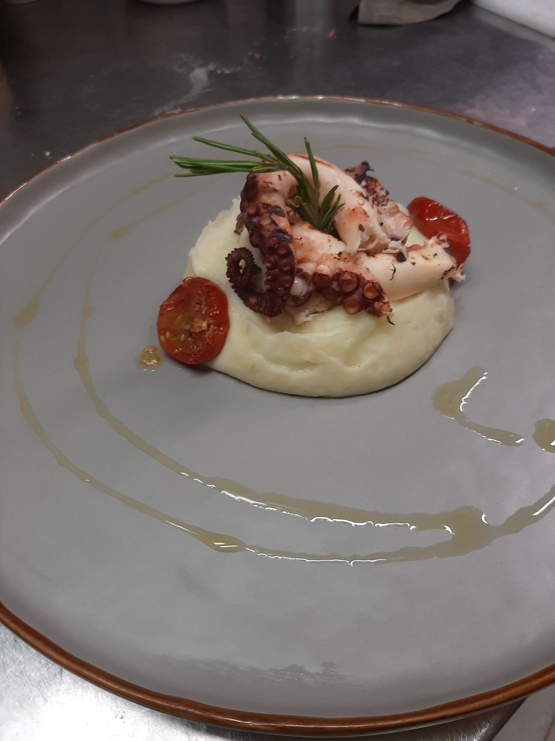 polpo con purea