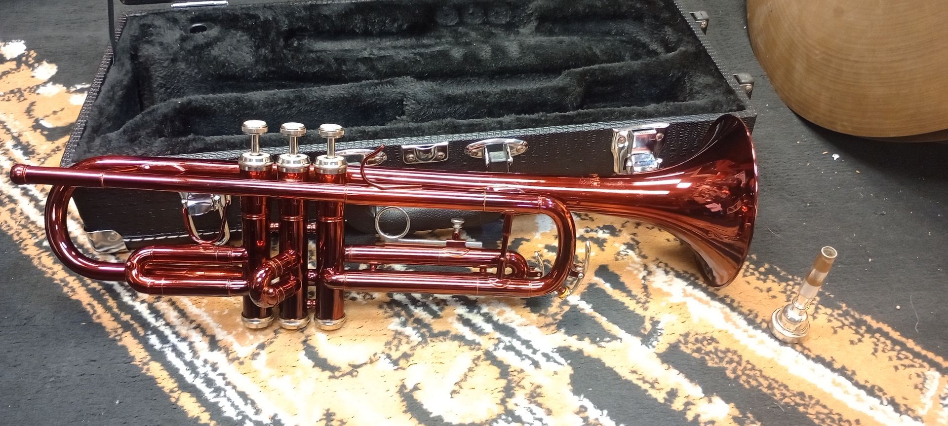 Beautiful Red Hamlin Trumpet