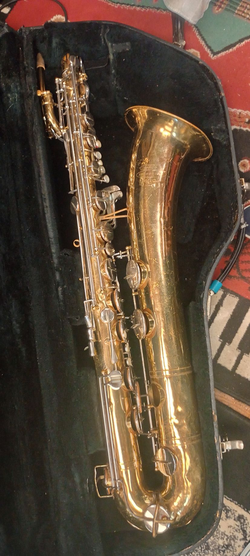 Bueschner 400 Low A Baritone Sax