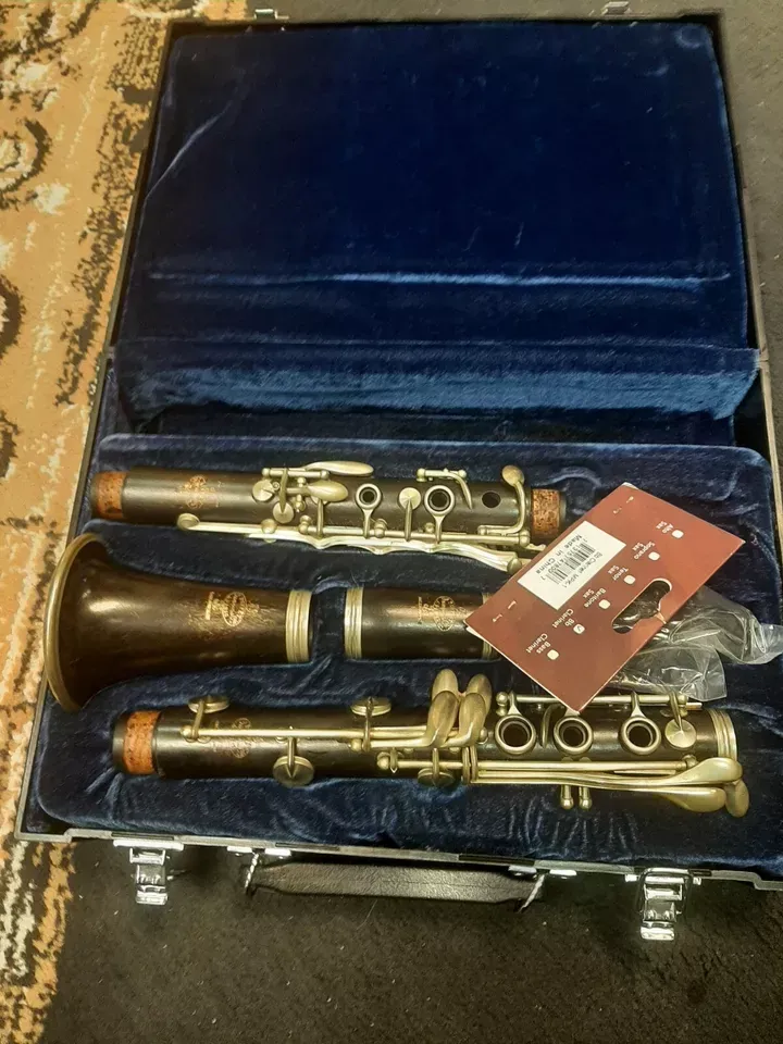 Clarinet Buffet R-13 Bb