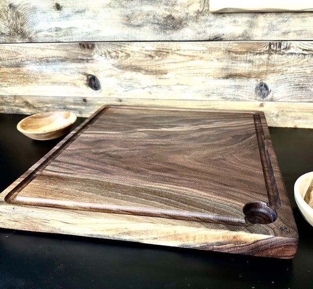 Thick cutting board Extra large walnut cutting board with juice groove.