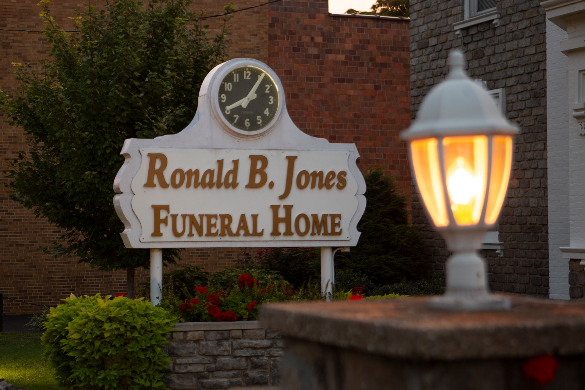 Amazing Ronald B Jones Funeral Home Pictures